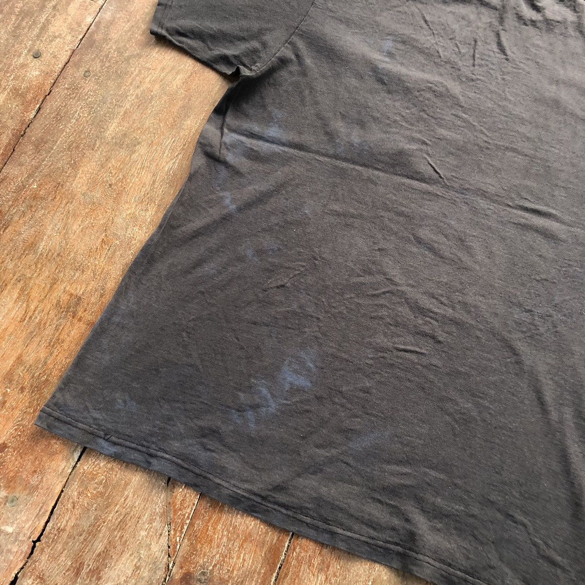 Vintage Vintage Thrashed Faded Nike Rare Shirt Size US XL / EU 56 / 4 - 8 Thumbnail