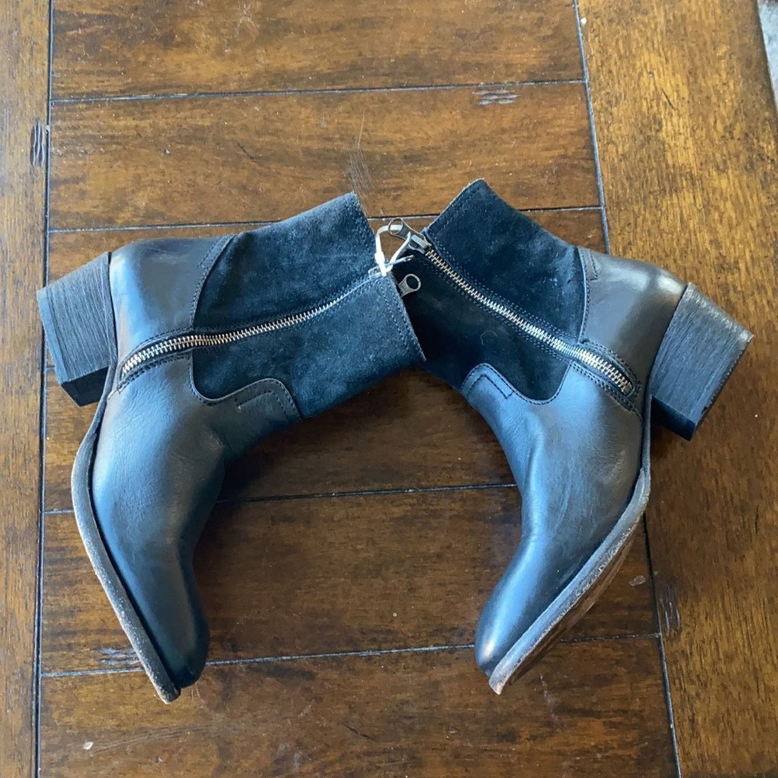 H By Hudson H by Hudson Riley Dual Zip Bootie Stacked Heel Suede Size US 8 / IT 38 - 6 Thumbnail