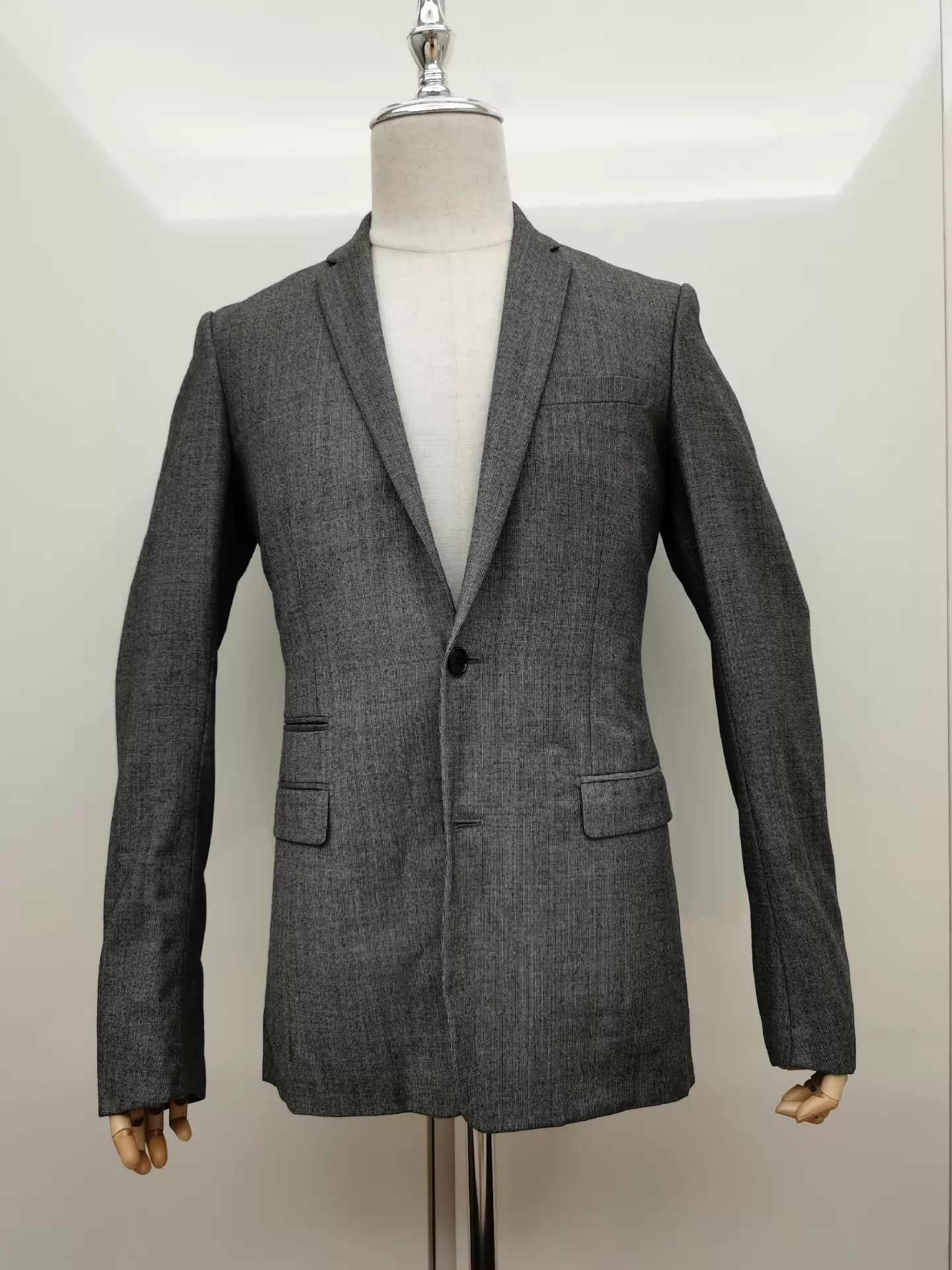 Dior Dior Classic Gray Wool Suit 46 (Worn) Size 46R - 1 Thumbnail