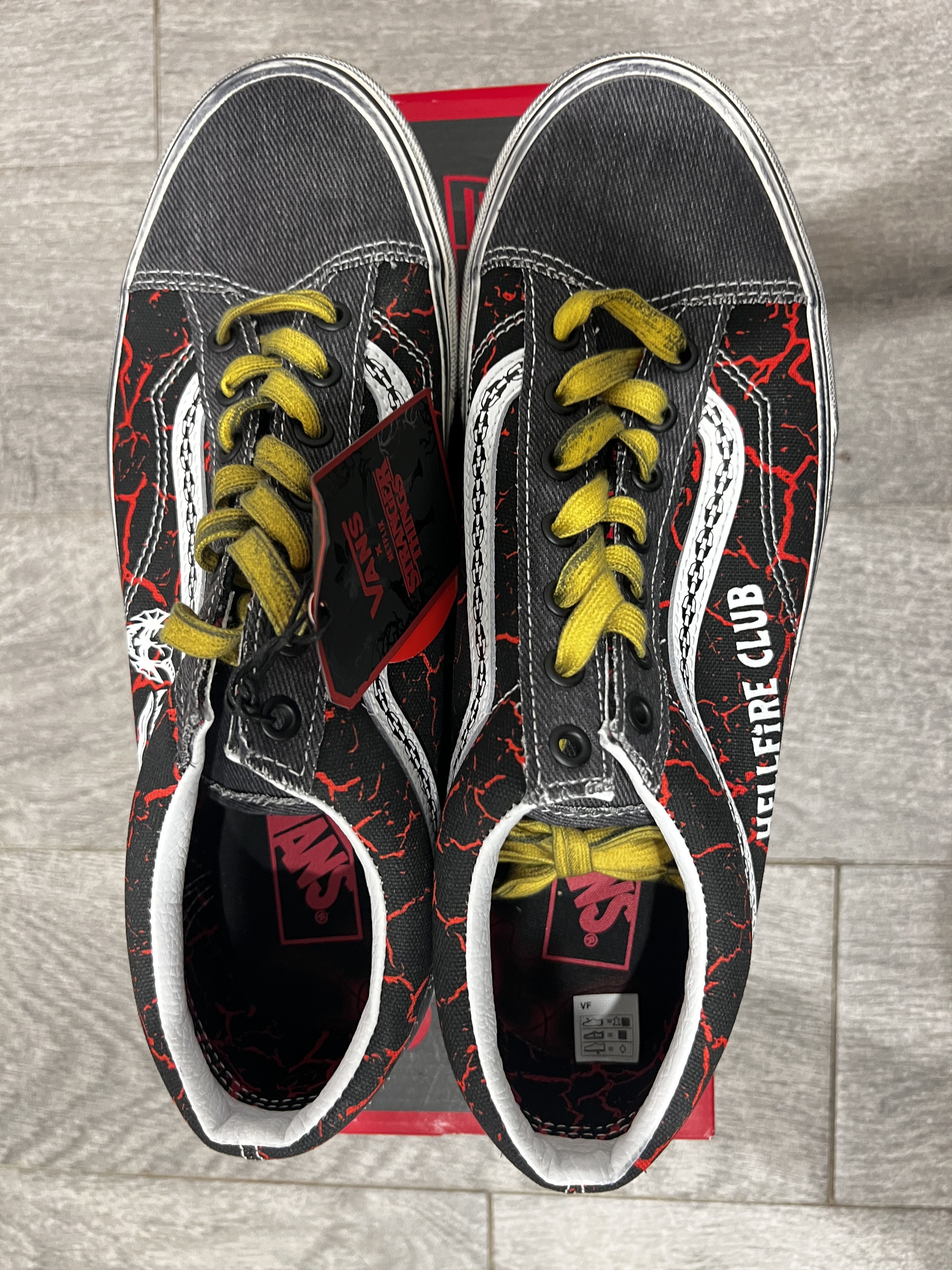 Vans Stranger Things Style 36 “Eddie Munson” Size US 10 / EU 43 - 4 Thumbnail