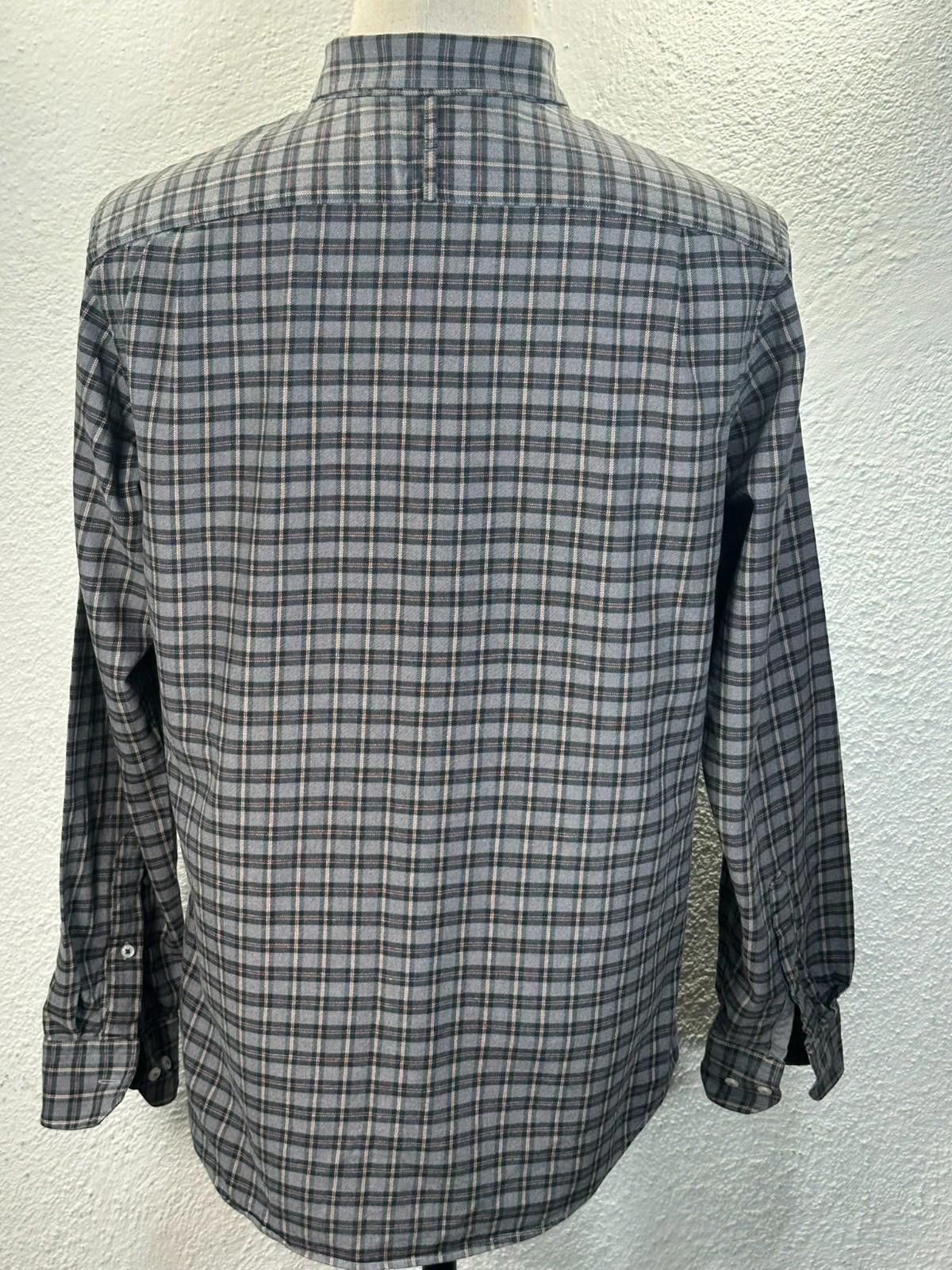 Banana Republic Banana Republic Men M Gray Luxe Flannel Slim Fit Button Down Size US M / EU 48-50 / 2 - 3 Thumbnail