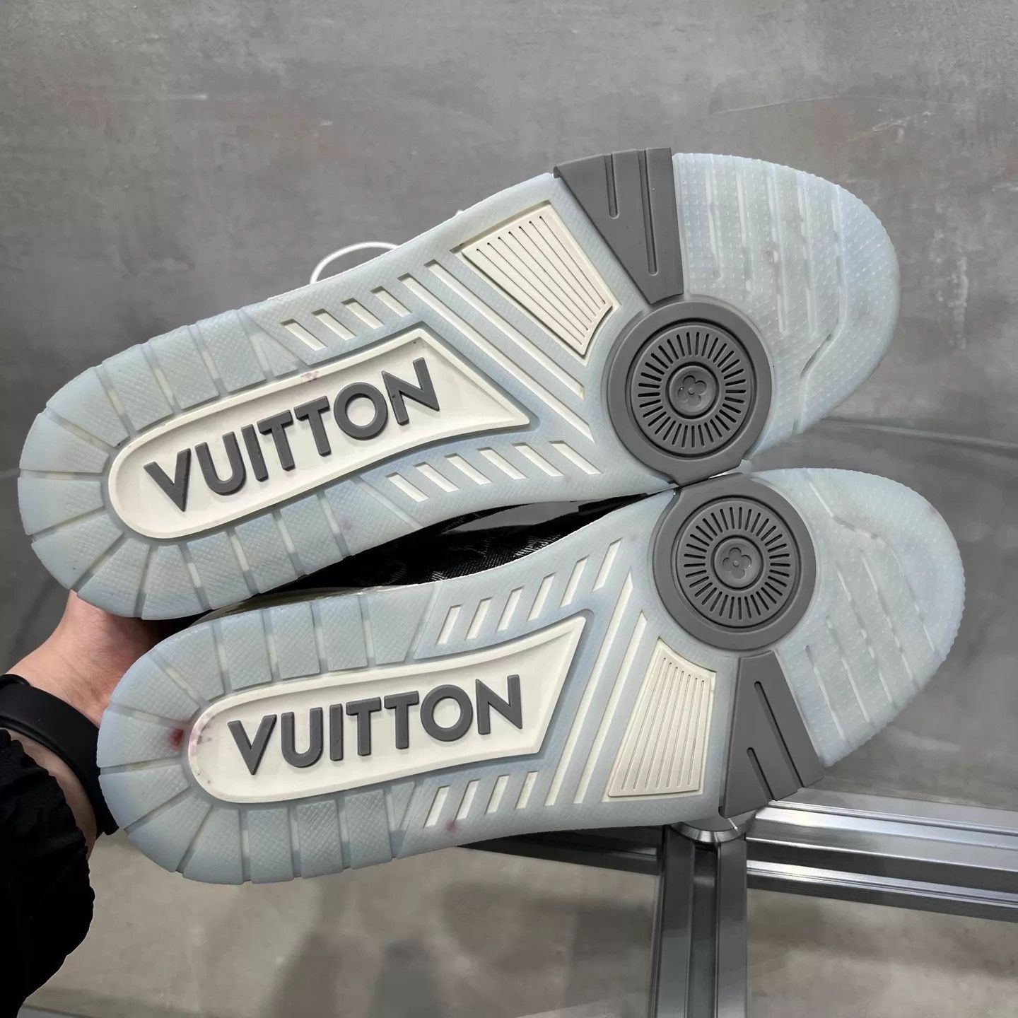 Louis Vuitton LV Trainer AOP Gray White Denim UK7 Size US 8 / EU 41 - 7 Thumbnail
