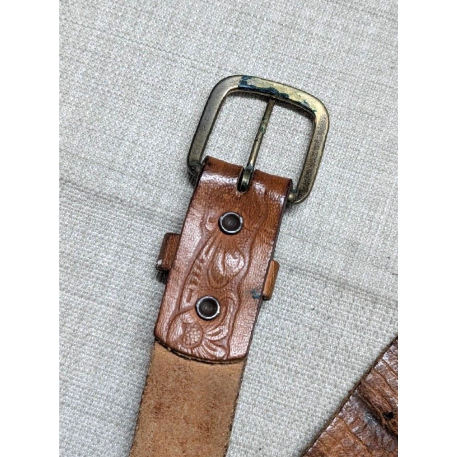 Vintage VINTAGE USA made TOOLED brown belt 38 cowhide leather WESTERN handcrafted Size 38 - 4 Thumbnail