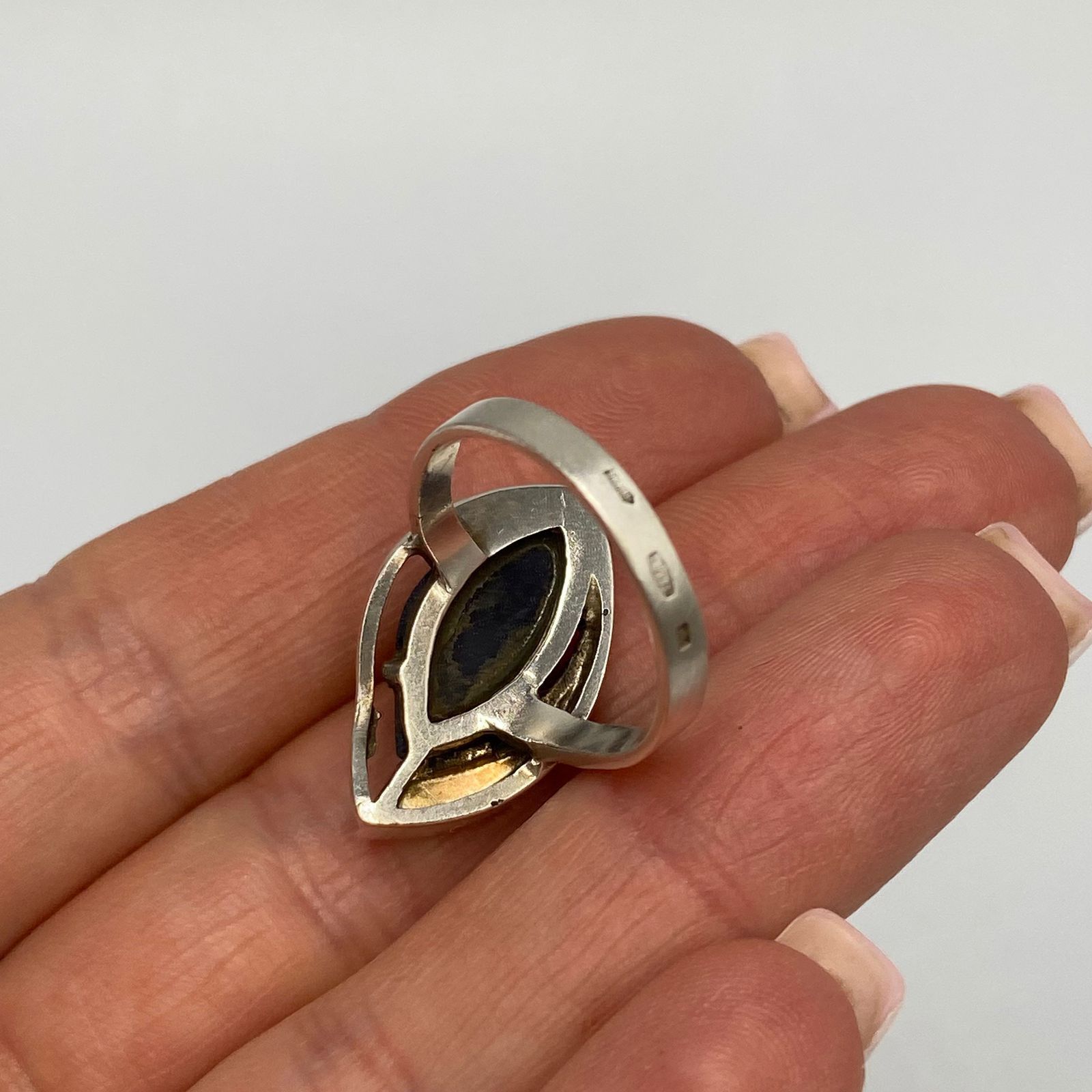Vintage Vintage 875 Silver Aventurine Ring Size 8.25 Size ONE SIZE - 8 Thumbnail