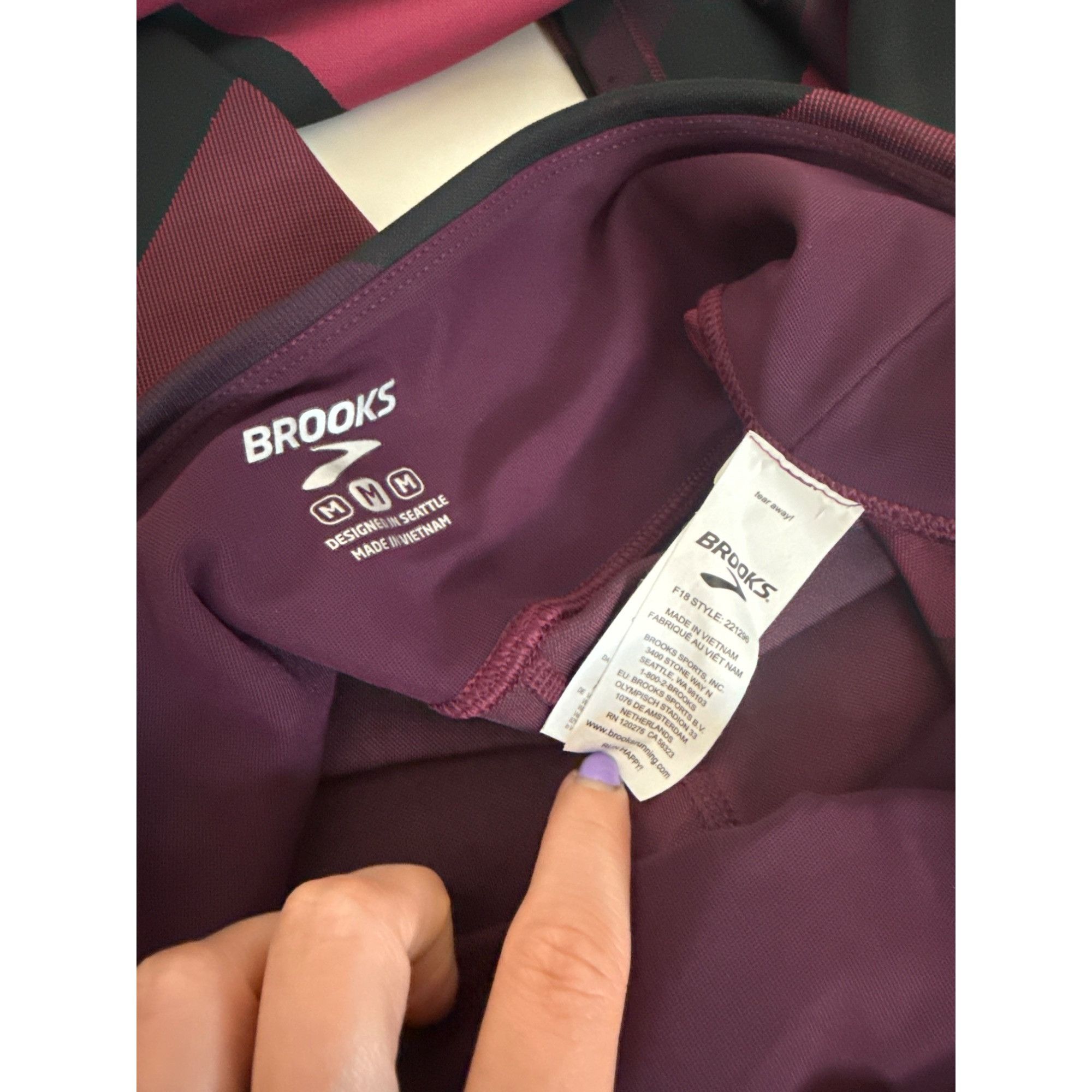 Brooks Brooks Formation Leggings Black & Burgundy Geometric Print M Size 27" / US 4 / IT 40 - 5 Thumbnail