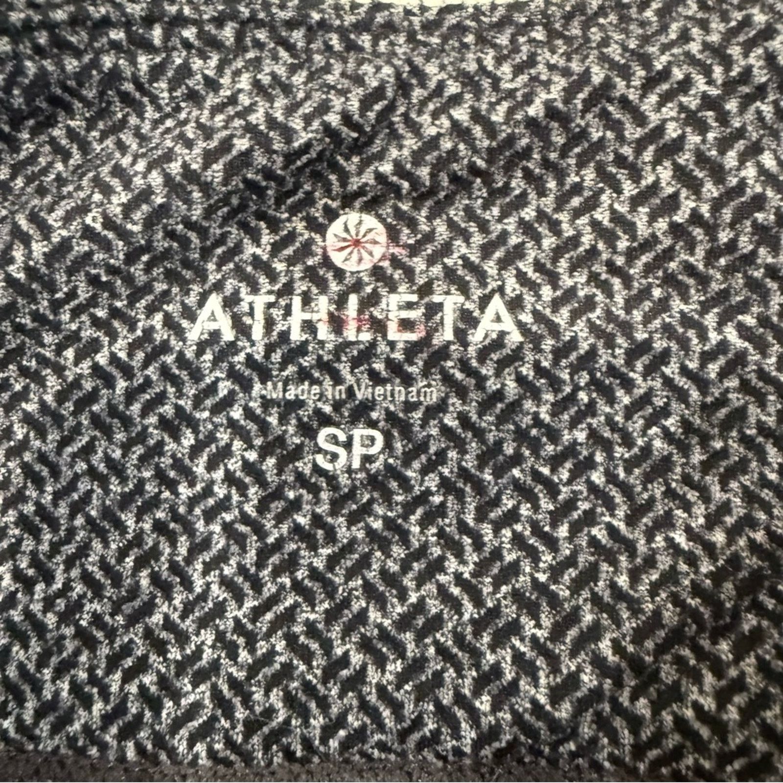 Athleta Athleta Chaturanga Herringbone Crop Leggings Womens SmallP Size 28" / US 6 / IT 42 - 4 Thumbnail