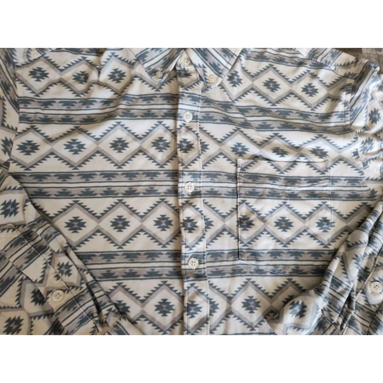 Duluth Trading Company Duluth Trading Co Shirt Mens L Button-Down Knit Cotton Aztec Multicolor Long Sleeve Lodge Classic Size US L / EU 52-54 / 3 - 6 Thumbnail