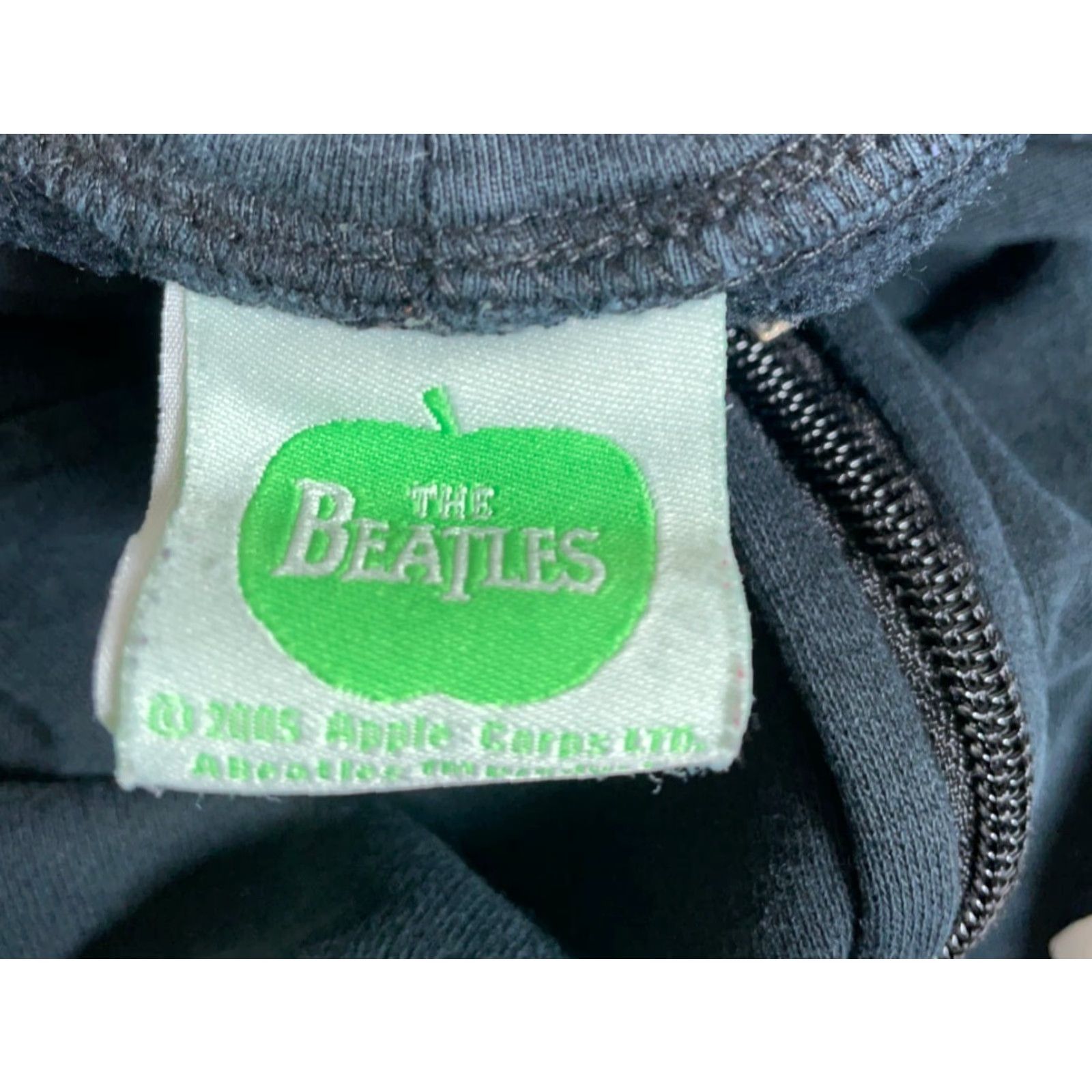 Vintage VTG The Beatles Sweatshirt Hoodie Adult XL Black Zip Up Crew Neck Graphic Print Heavyweight Pockets Official Product 2005 Mens XL Size US XL / EU 56 / 4 - 3 Thumbnail