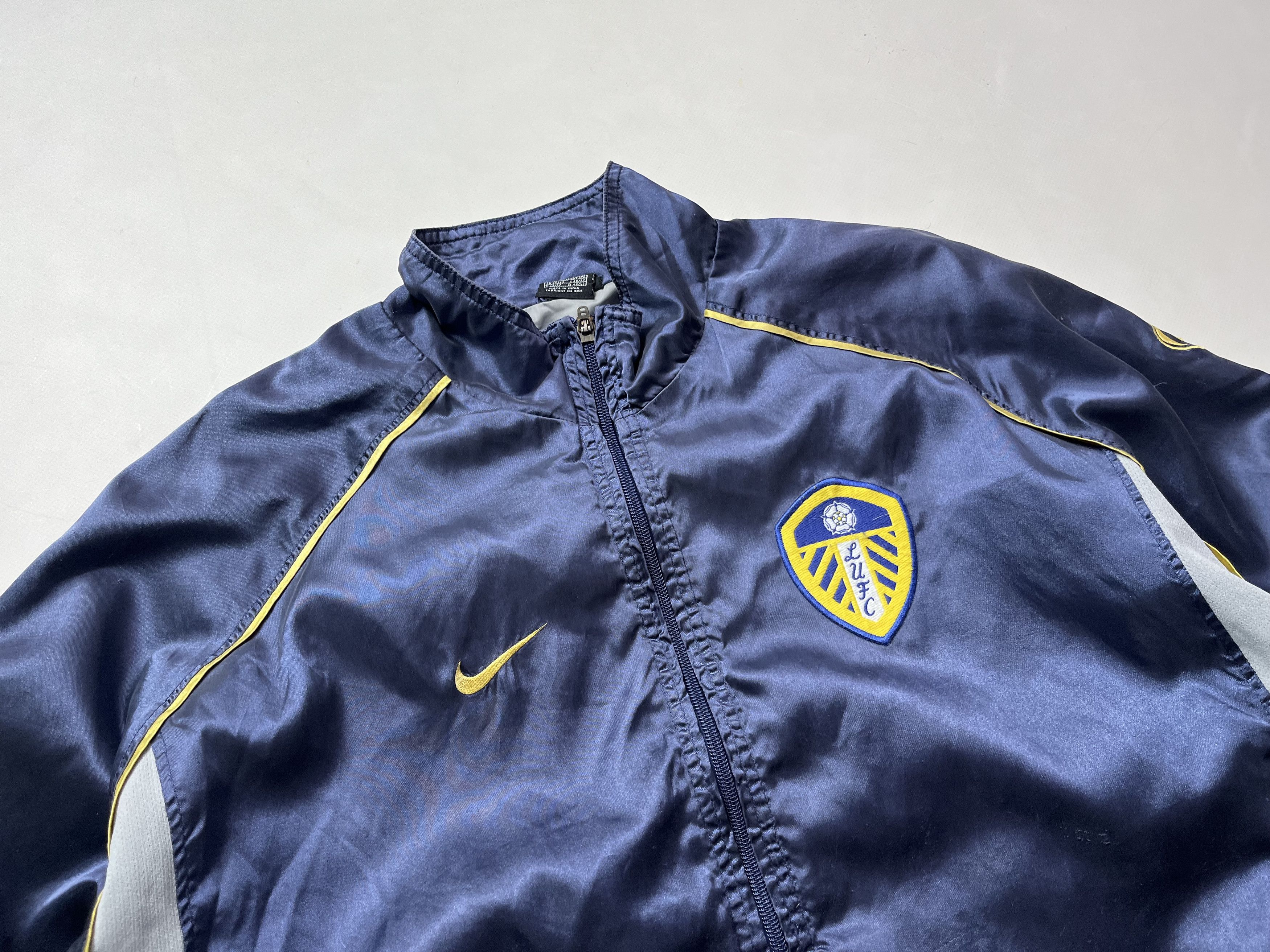 Nike Vintage Nike Leeds United jacket Size US M / EU 48-50 / 2 - 2 Thumbnail