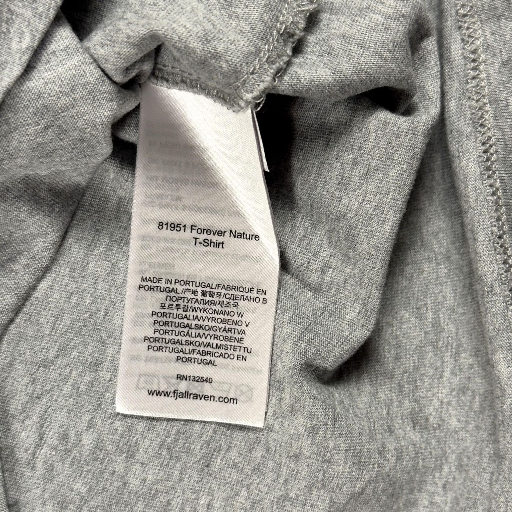 Forever 21 Fjallraven Forever Nature Shirt Mens 2XL Gray Graphic Logo Tee Portugal Size US XXL / EU 58 / 5 - 5 Thumbnail
