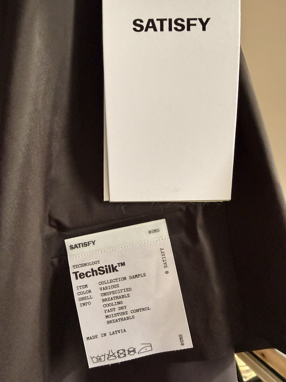 Satisfy Satisfy TechSilk 8” shorts size Large Size US 34 / EU 50 - 3 Thumbnail