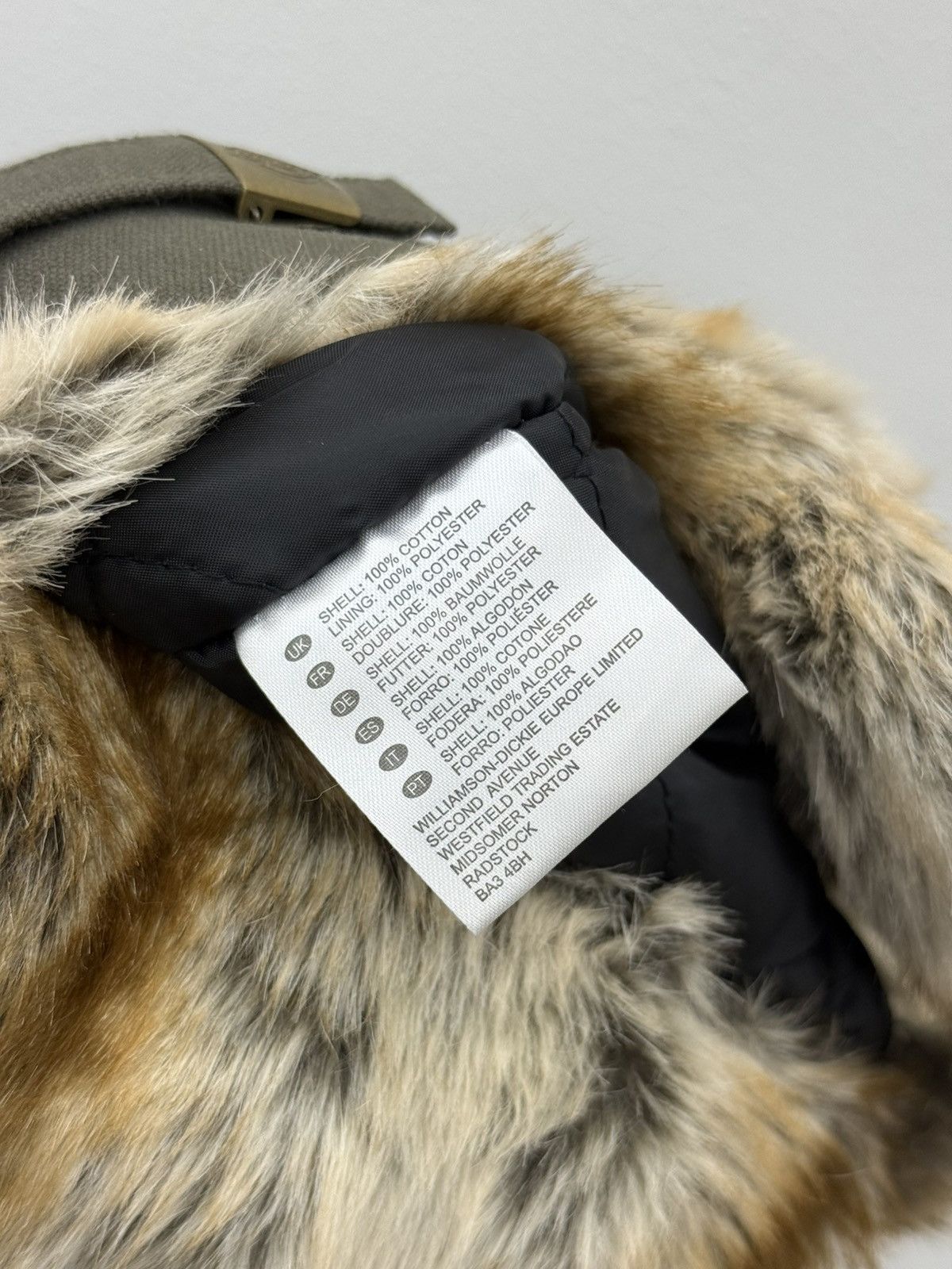Dickies Dickies Y2K Fuzzy Faux Fur Ushanka Hat Size ONE SIZE - 6 Thumbnail