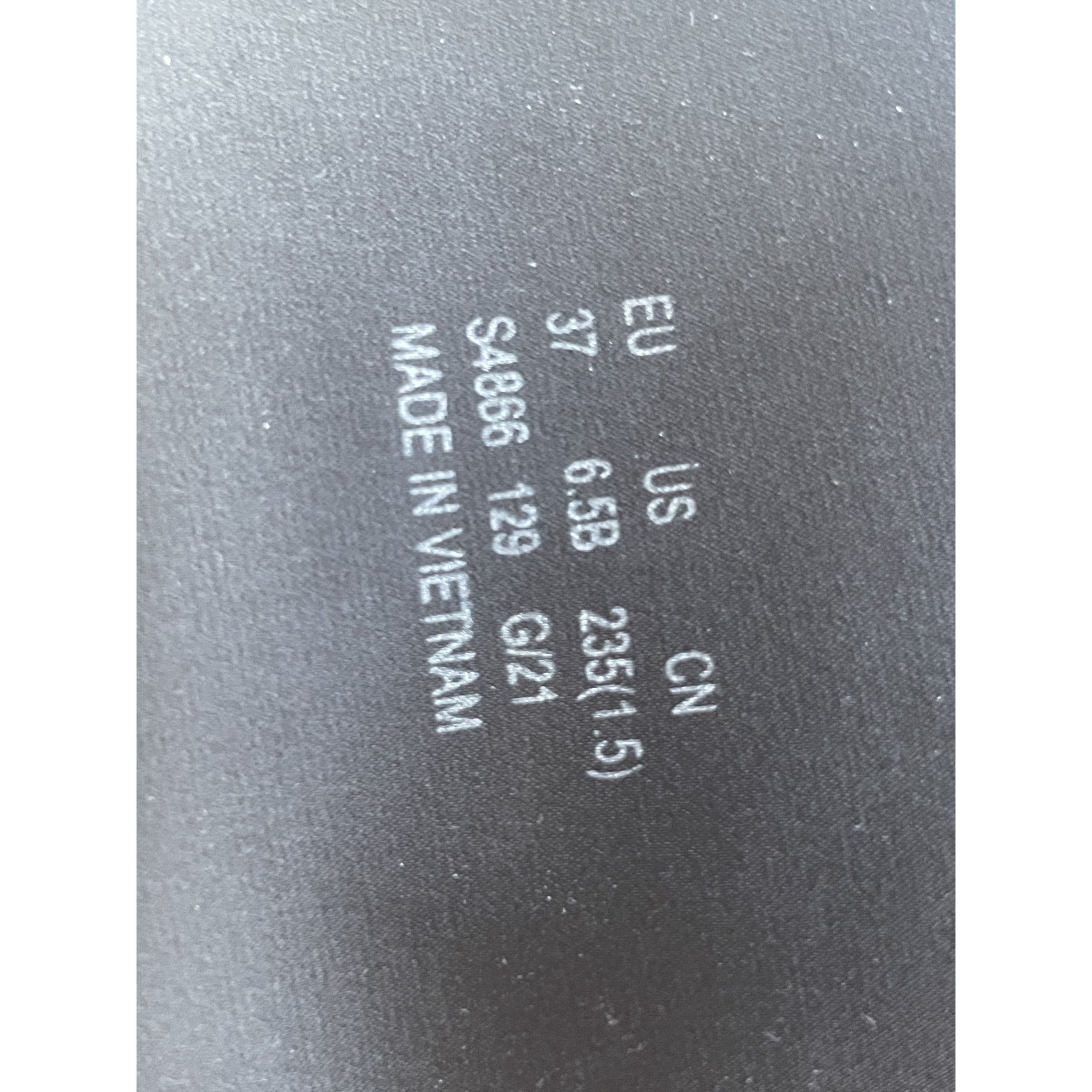 Stuart Weitzman Stuart Weitzman Over-The-Knee Boots Womens Size 8 Black Sued Size US 7 / IT 37 - 9 Thumbnail