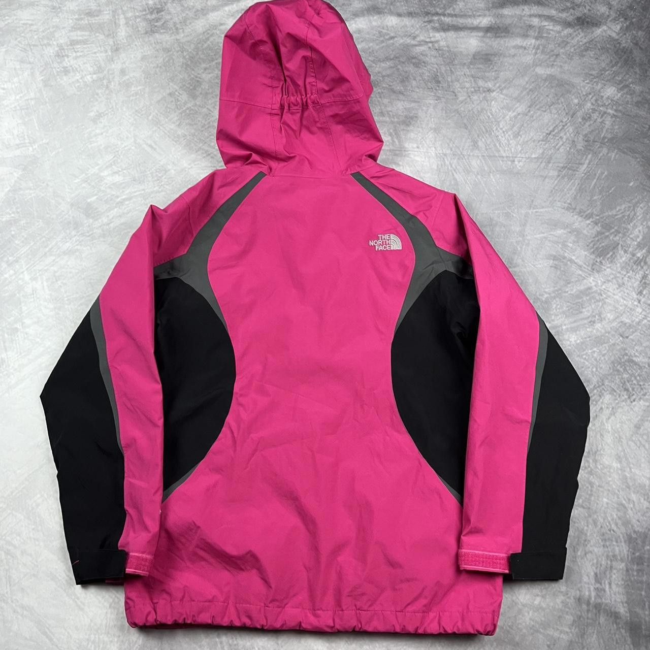 The North Face Women’s NorthFace jacket Size M / US 6-8 / IT 42-44 - 2 Thumbnail
