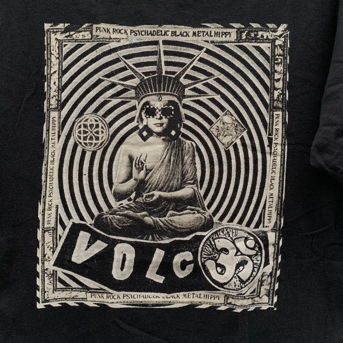 Other VOLCOM Psychedelic Buddha 00s 🕉️ Size US M / EU 48-50 / 2 - 3 Thumbnail