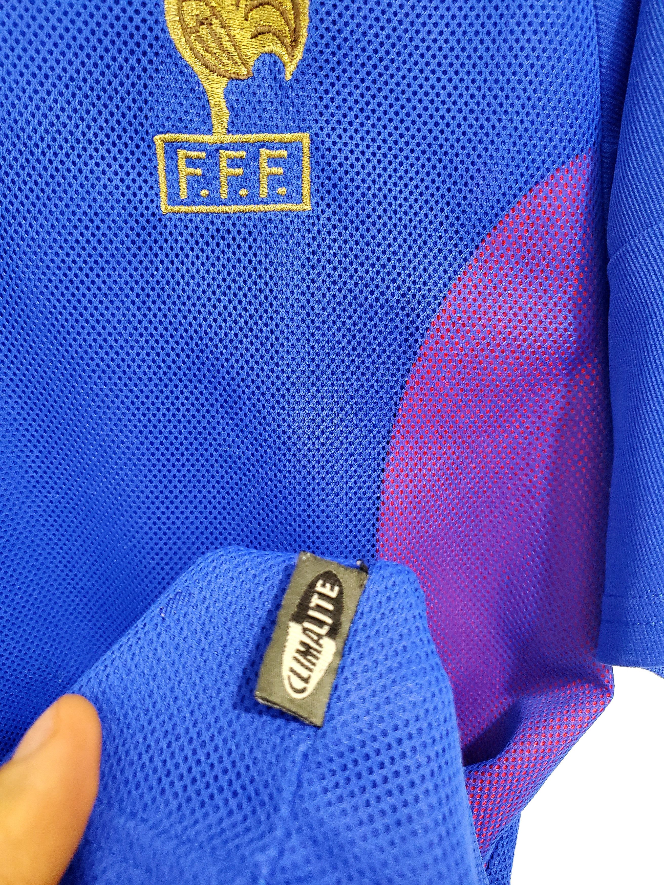 Adidas × Vintage FRANCE 2002 2004 HOME FOOTBALL SOCCER JERSEY size M Size US M / EU 48-50 / 2 - 8 Thumbnail