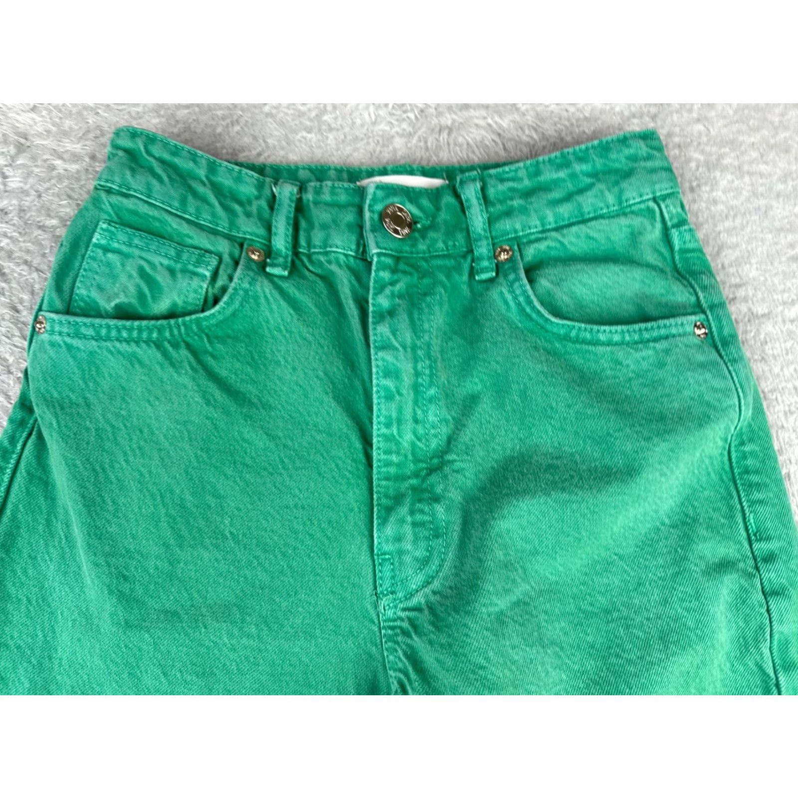 Zara Zara Jeans Women Green Denim Straight Leg High Rise 24x30 Jeans Womens 90s Distressed Pockets Button Zip Fly Cotton Blend Regular Rise LowLabel? Size 26" / US 2 / IT 38 - 4 Thumbnail
