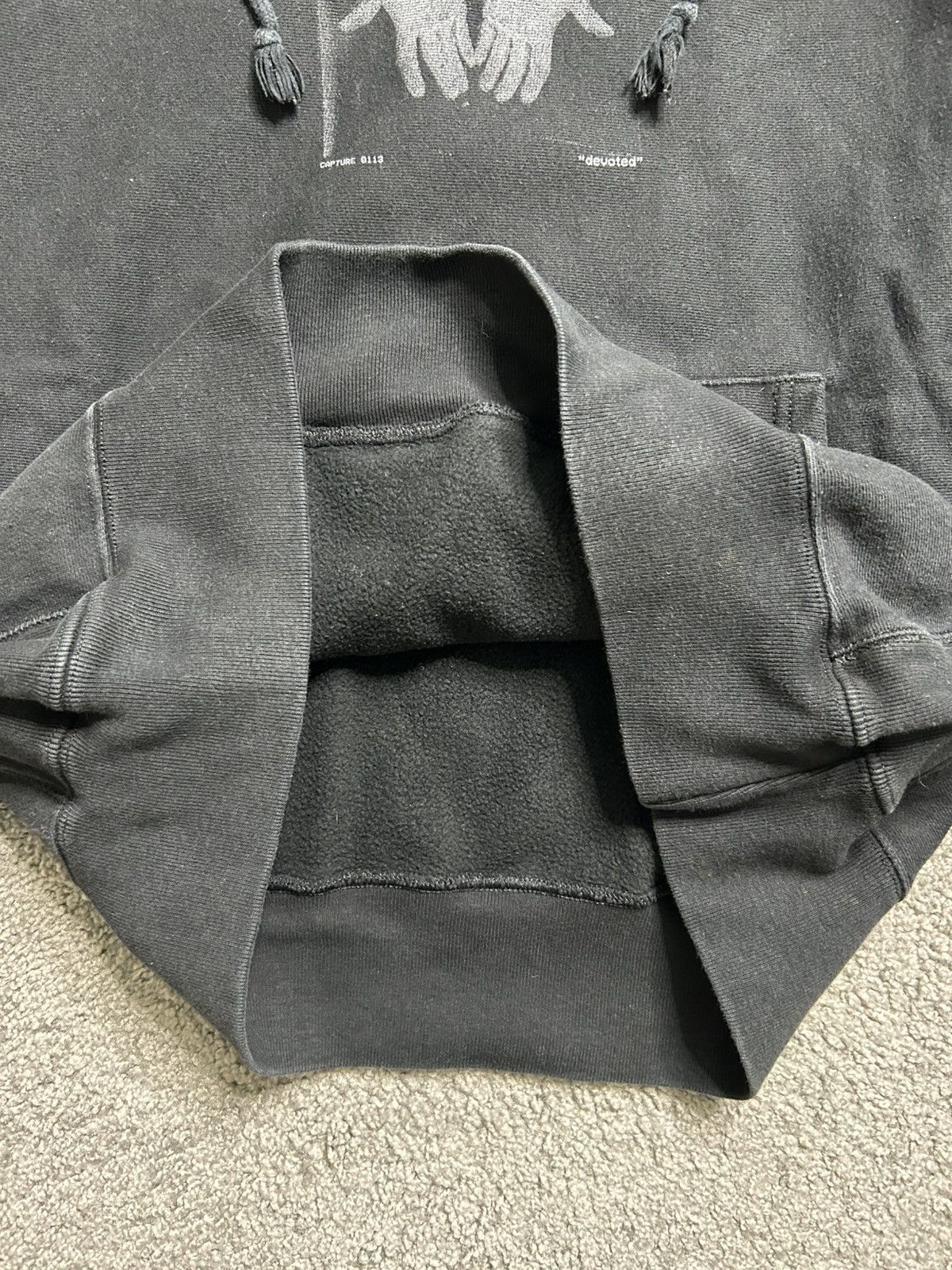 Champion × Vintage Vintage Y2K Champion Reverse Weave Devoted Sweatshirt Size US L / EU 52-54 / 3 - 3 Thumbnail