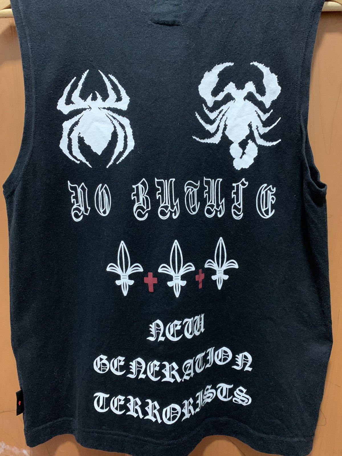 No Future 🔥🔥🔥Anarchy No Future Mad Terrorist Gothic Sleeveless Tees Size US M / EU 48-50 / 2 - 4 Thumbnail