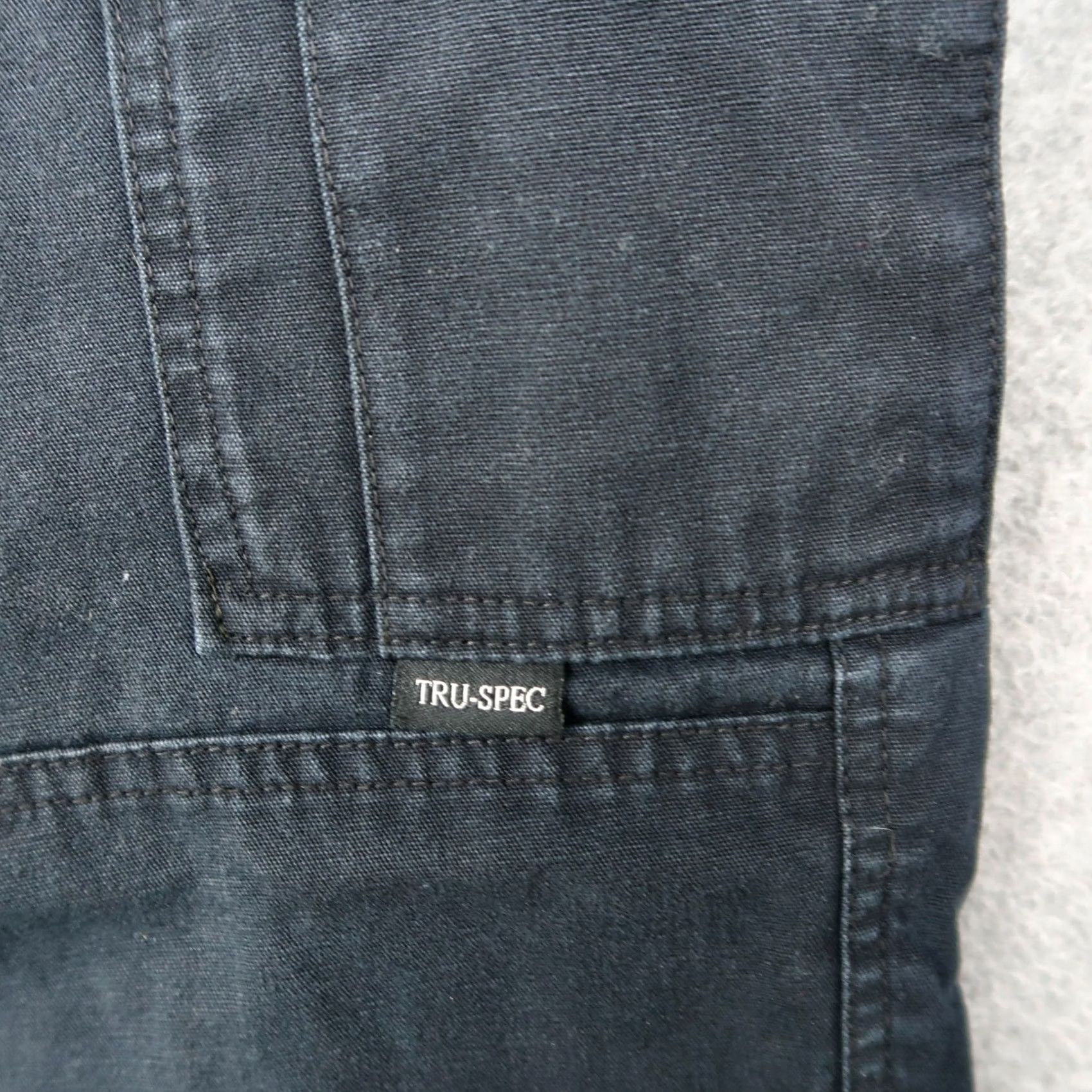Vintage Tru-Spec Black Tactical Cargo Pants Mens 38x32 Cargo Pocket Canvas Cotton Straight Regular Front Zip Button Pants Size US 38 / EU 54 - 4 Thumbnail