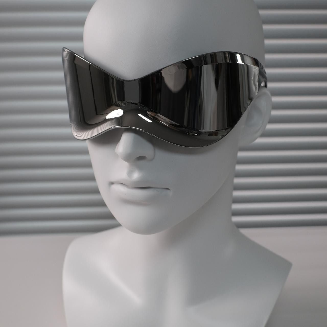 Japanese Brand Avant Garde Futuristic Oversized Sliver Sunglasses Unisex OS Size ONE SIZE - 1 Thumbnail