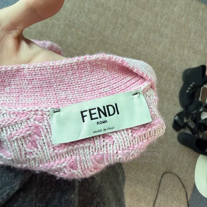 Fendi Fendi Pink printed cardigan Size XS / US 0-2 / IT 36-38 - 3 Thumbnail