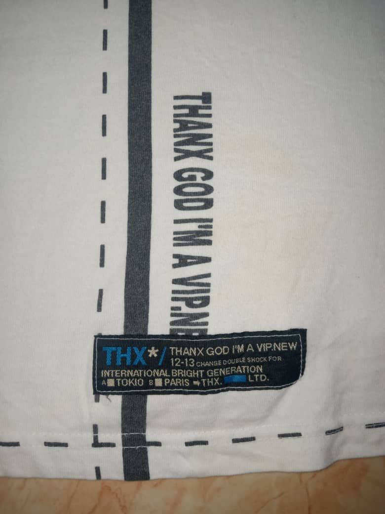Vintage 90s Distressed Thanx God i'm A VIP made in Japan Tee Size US L / EU 52-54 / 3 - 4 Thumbnail
