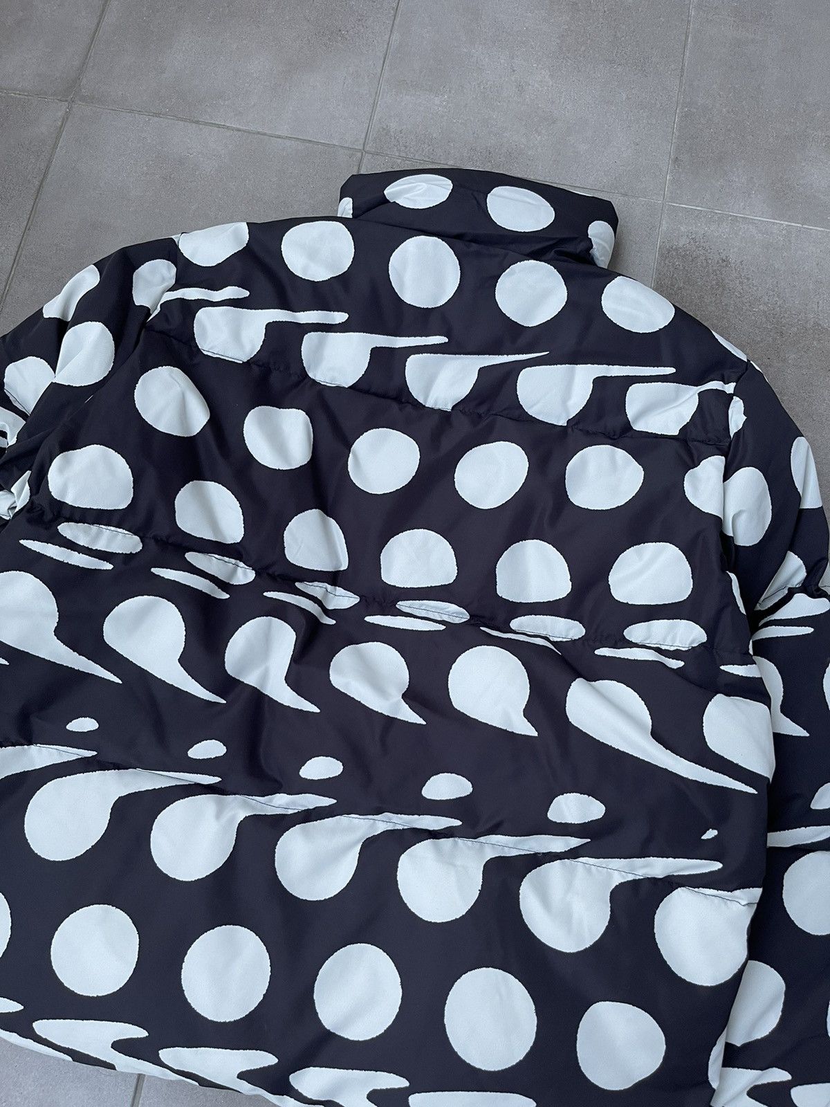 Etudes !DS! AW22 Etudes Allover Dots White Black Puffer Jacket Size US XL / EU 56 / 4 - 16 Thumbnail