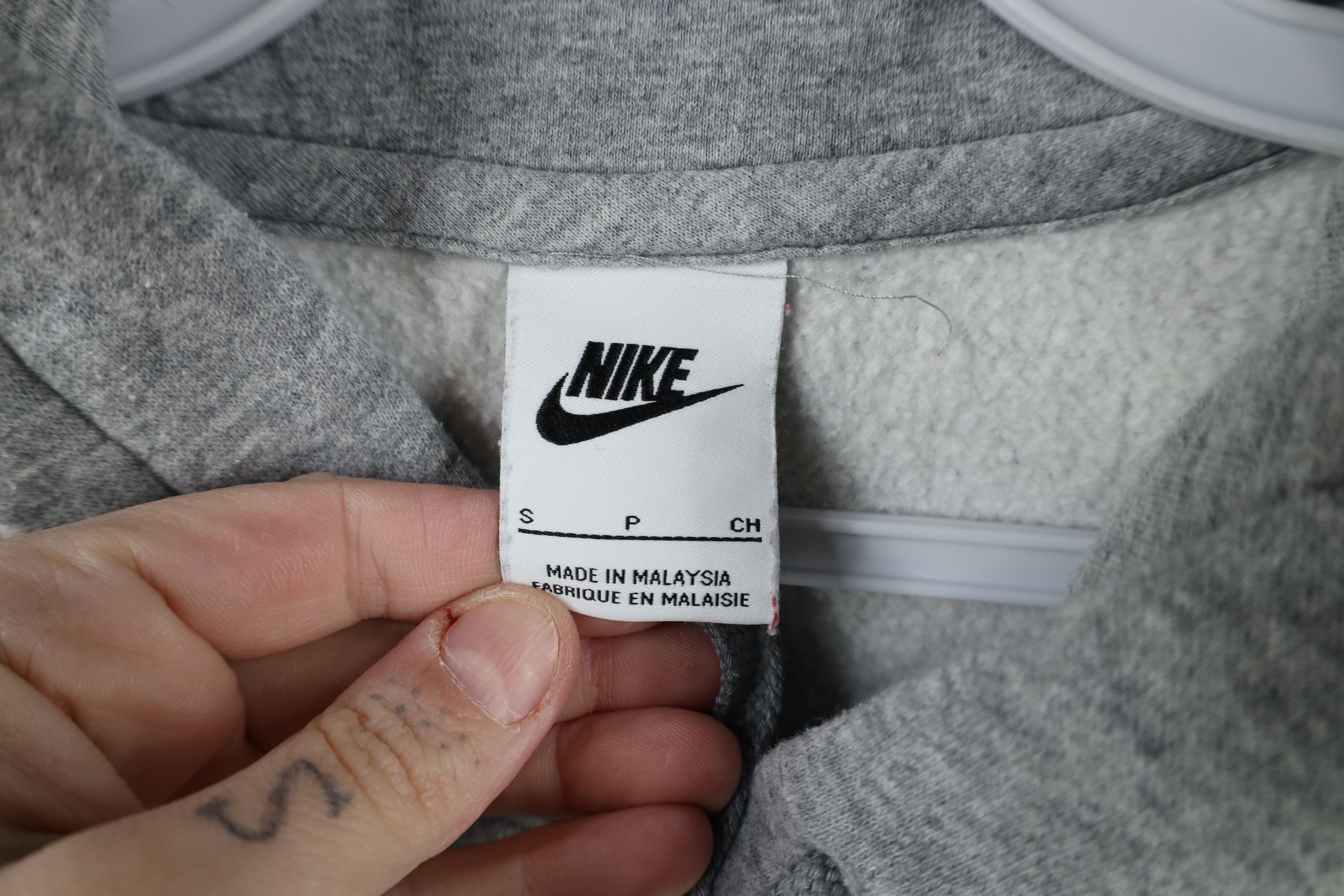 Nike × Vintage Nike University of Toledo Swim & Dive Hoodie Sweatshirt Size US S / EU 44-46 / 1 - 11 Thumbnail