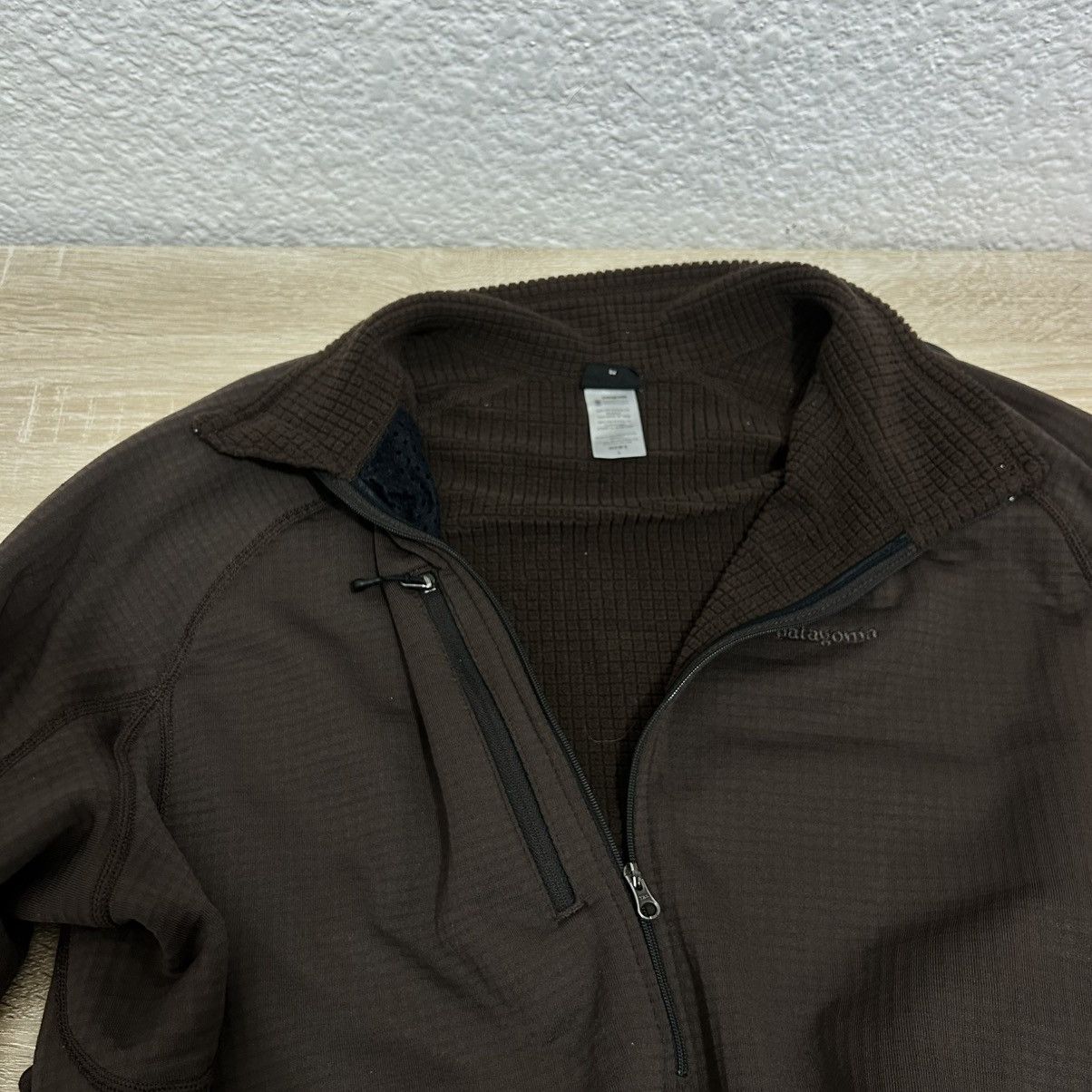 Patagonia PATAGONIA R1 BROWN ZIP UP FLEECE 2008 Size US XL / EU 56 / 4 - 4 Thumbnail