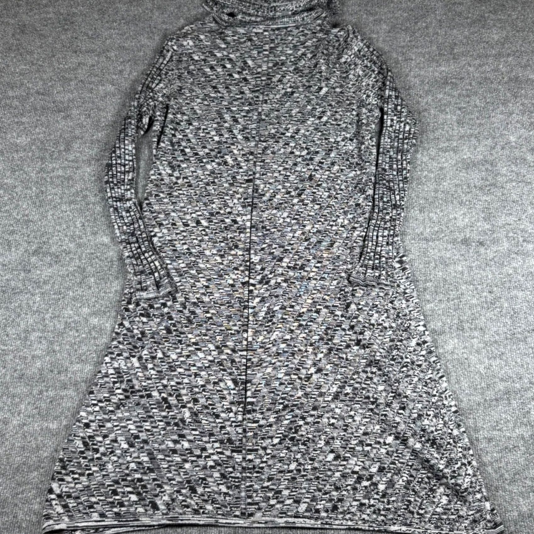 Vintage Dana Buchman Sweater Dress Womens Midi Knit Long Sleeve Turtleneck Black Gray Geometric Casual Fall Winter M Women Size M / US 6-8 / IT 42-44 - 3 Thumbnail