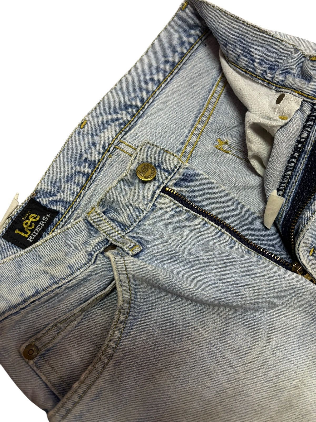 Japanese Brand Vtg Lee Japan Blue Wash Distressed Jeans Size US 26 / EU 42 - 6 Thumbnail