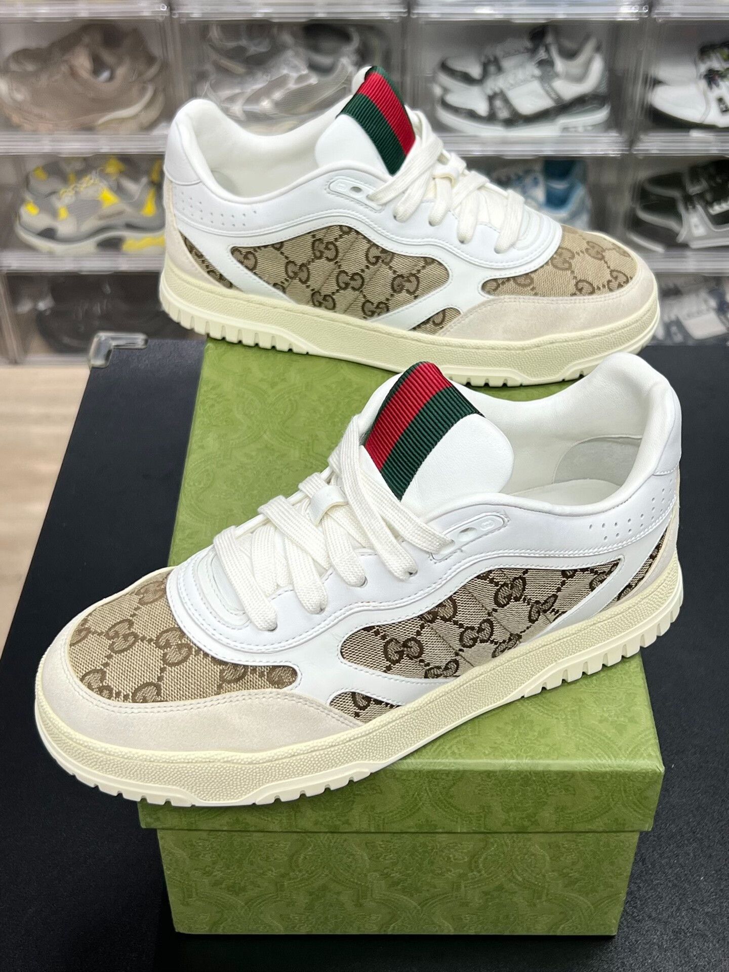 Gucci Gucci Brown Lowtop Sneakers 7.5 Men Size US 7.5 / EU 40-41 - 1 Thumbnail