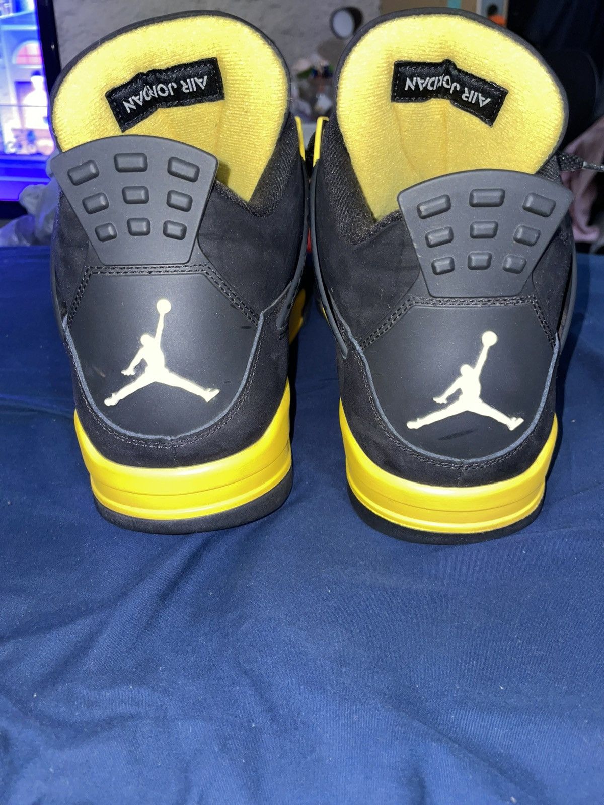 Jordan Brand Jordan 4 “Thunder 2023” Size US 12 / EU 45 - 3 Thumbnail
