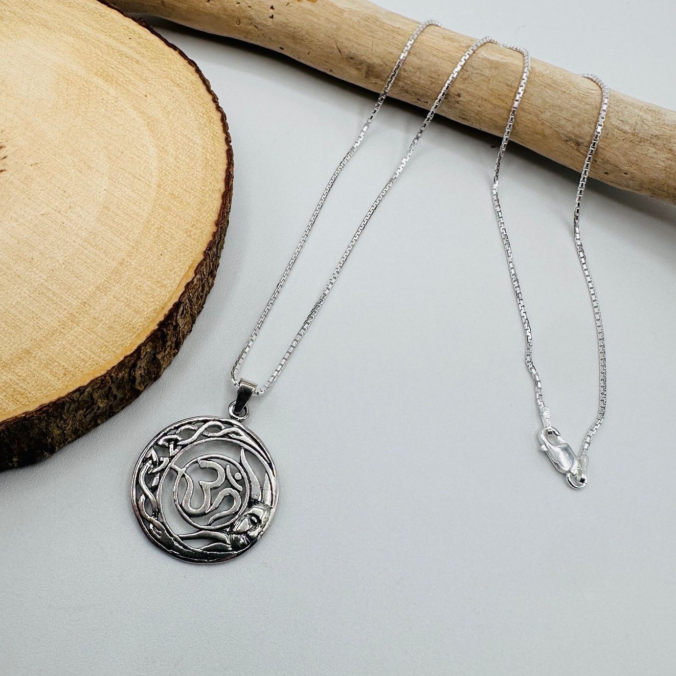 The Unbranded Brand Sterling Silver Om Pendant Necklace-Celtic Jewelry Size ONE SIZE - 1 Thumbnail