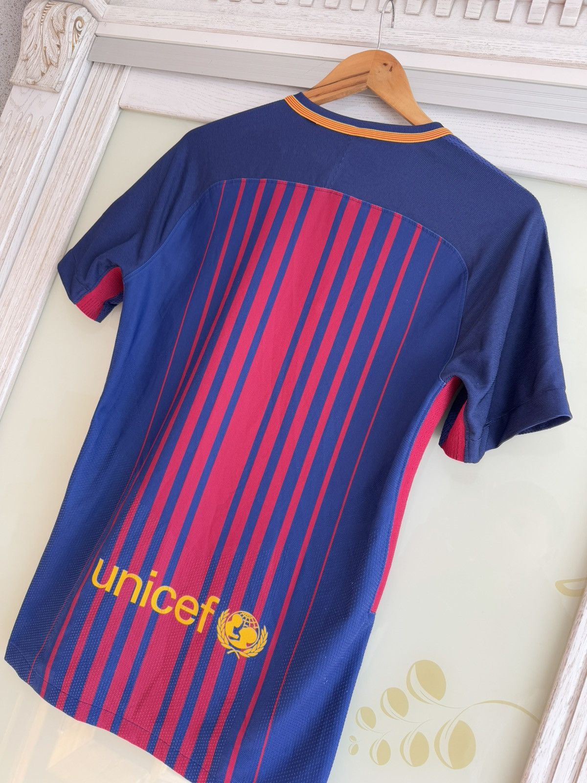 Barcelona 2017-2018 Player Issue Home Soccer Jersey Kit