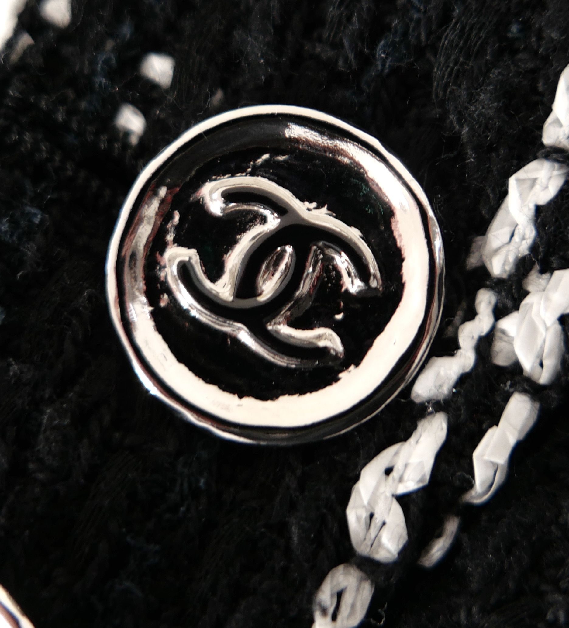 Chanel Chanel Pre-Fall 2023 23A Black & White Plaid Tweed Coat Size XS / US 0-2 / IT 36-38 - 8 Thumbnail