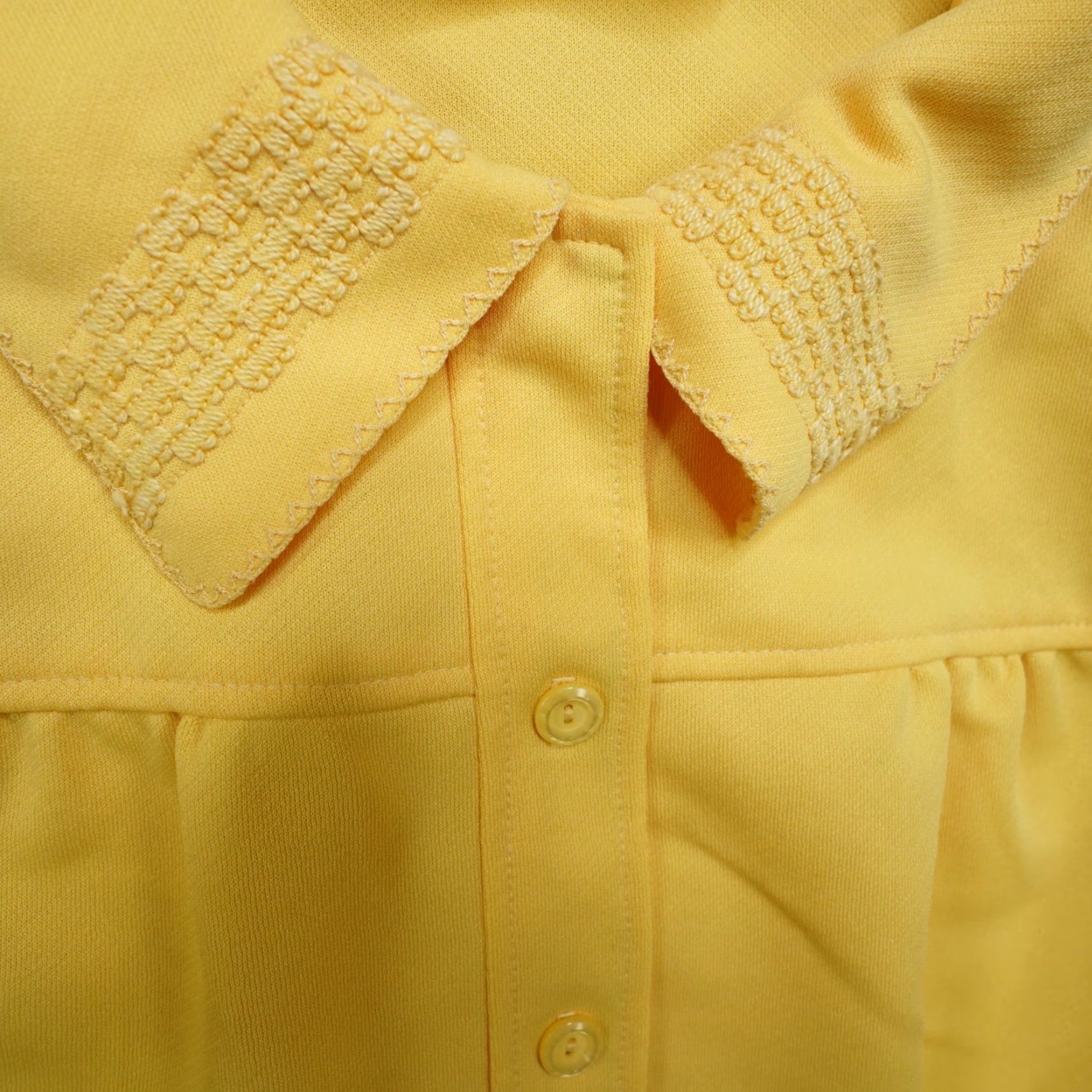 Vintage VINTAGE Marty Gutmacher Shirt Womens L Yellow 1960s Mod GoGo Short Sleeve Yellow Shirt Womens L 1960s Size L / US 10 / IT 46 - 5 Thumbnail