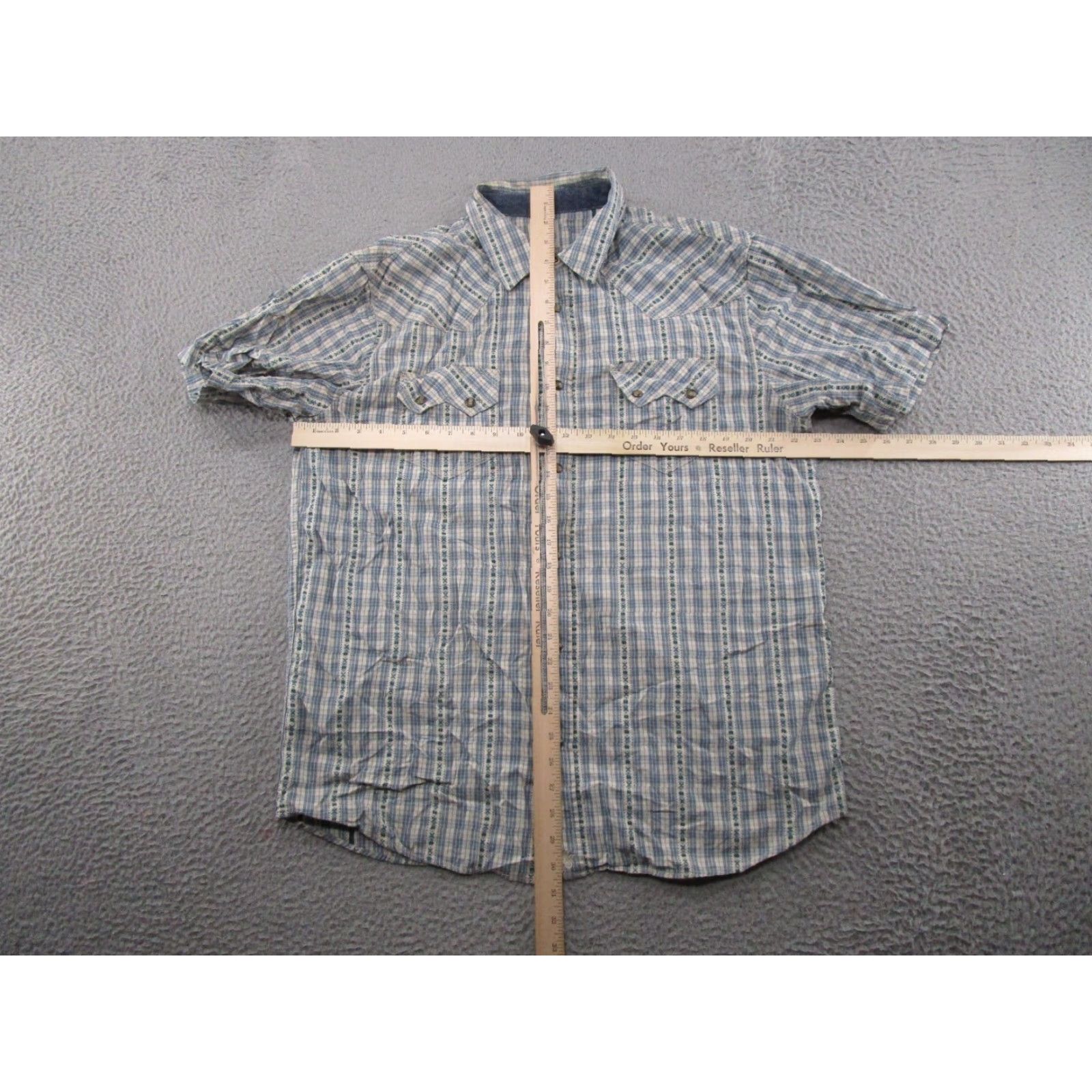 Vintage Moonshine Spirit Shirt Mens L Plaid Short Sleeve Button-Front Western Workwear Casual read Size US L / EU 52-54 / 3 - 7 Thumbnail
