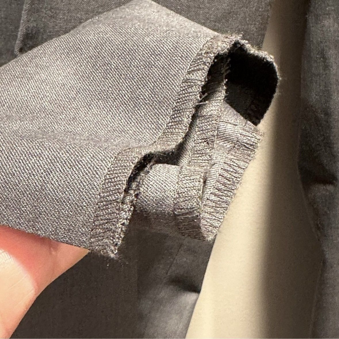 Hart Schaffner Marx Hart Schaffner Marx, Dress Chicago classic, 34R Grey NWT Size US 34 / EU 50 - 7 Thumbnail