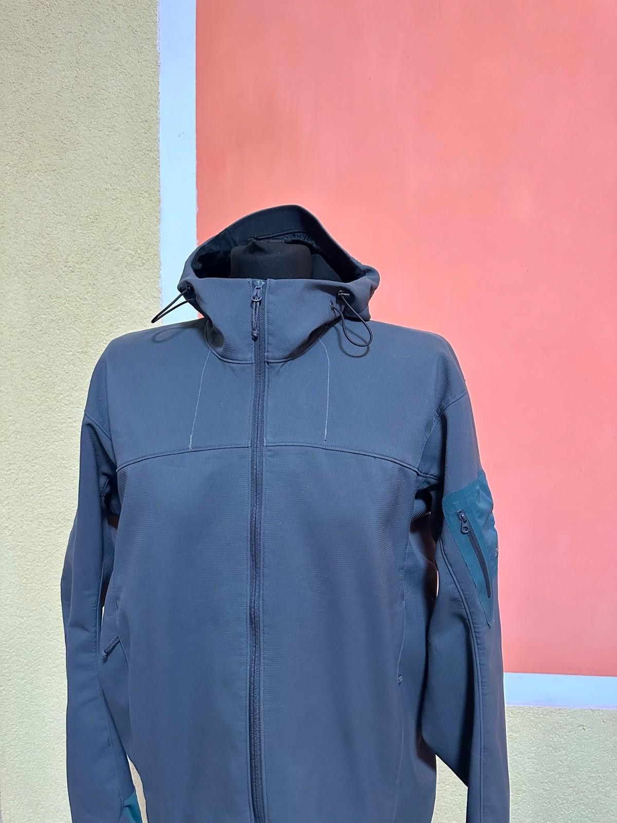 Arc'teryx Arcteryx Epsilon SV Hoody Mens XL Outdoor Softshell Jacket Size US XL / EU 56 / 4 - 2 Thumbnail