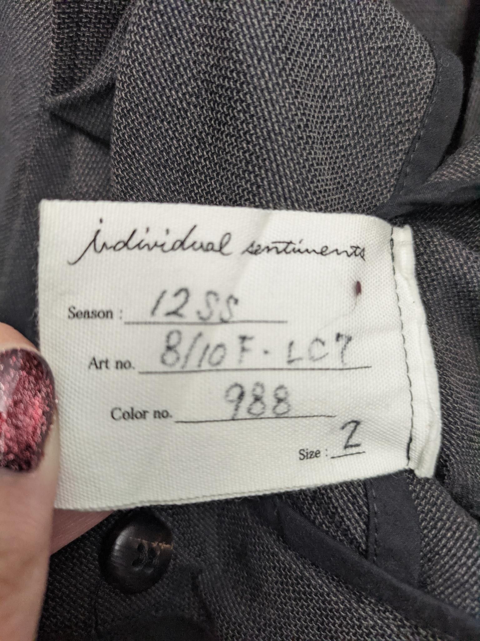 Individual Sentiments SS12 Pleated Sarouel Shorts (8/10F-LC7, sz 2 fits 32) Size US 32 / EU 48 - 4 Thumbnail