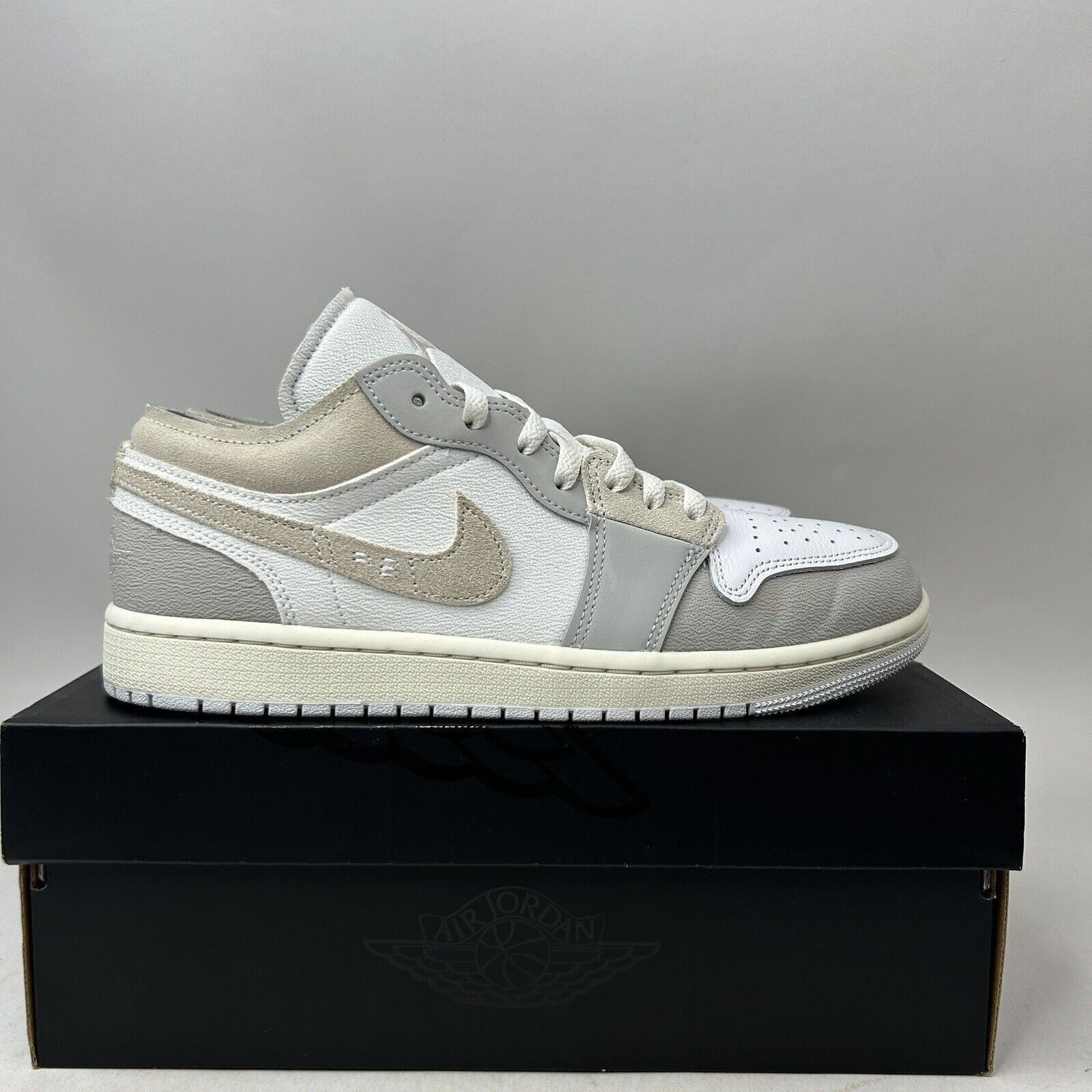 Nike Nike Air Jordan 1 Low SE Craft Inside Out “Tech Grey” 2024 Size US 8 / EU 41 - 4 Thumbnail