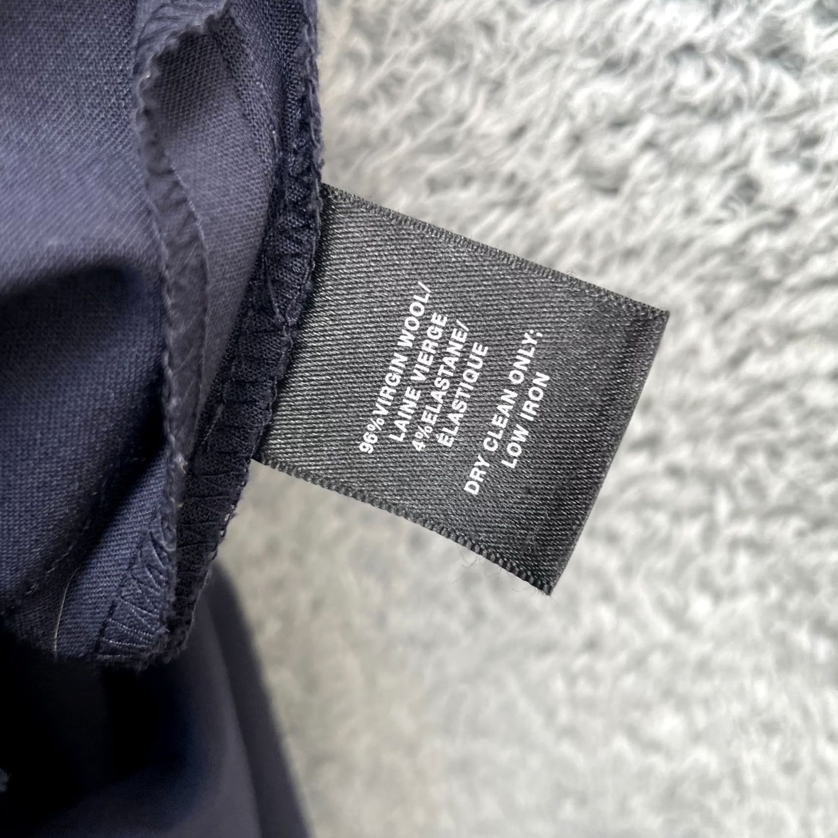 Vintage Lafayette 148 New York Pants Womens 18 Blue Virgin Wool Blend Tapered Leg Dress Pants Named City Preppy 27 in Inseam Womens Size 28" / US 6 / IT 42 - 5 Thumbnail