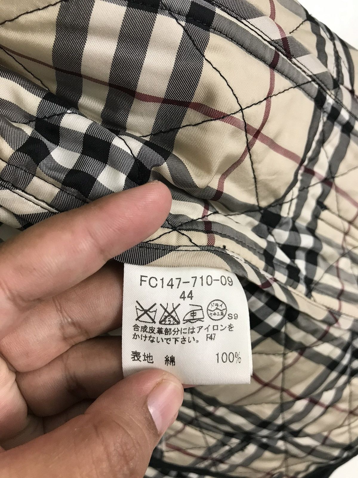 Burberry 🔥 Burberry Nova Check Quilted Jacket Size US S / EU 44-46 / 1 - 10 Thumbnail