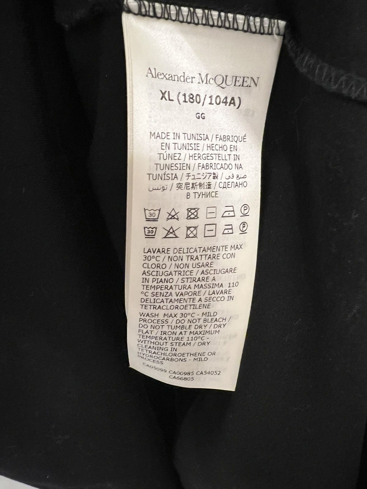 Alexander McQueen Embroidered Alexander McQueen T Shirt Size US XXL / EU 58 / 5 - 4 Thumbnail