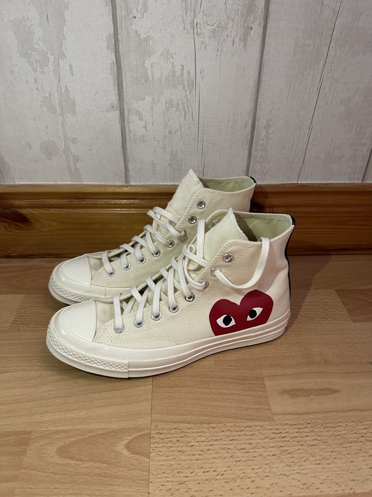 Comme des Garcons Comme Des Garcons Play x Converse Size US 8 / EU 41 - 1 Thumbnail