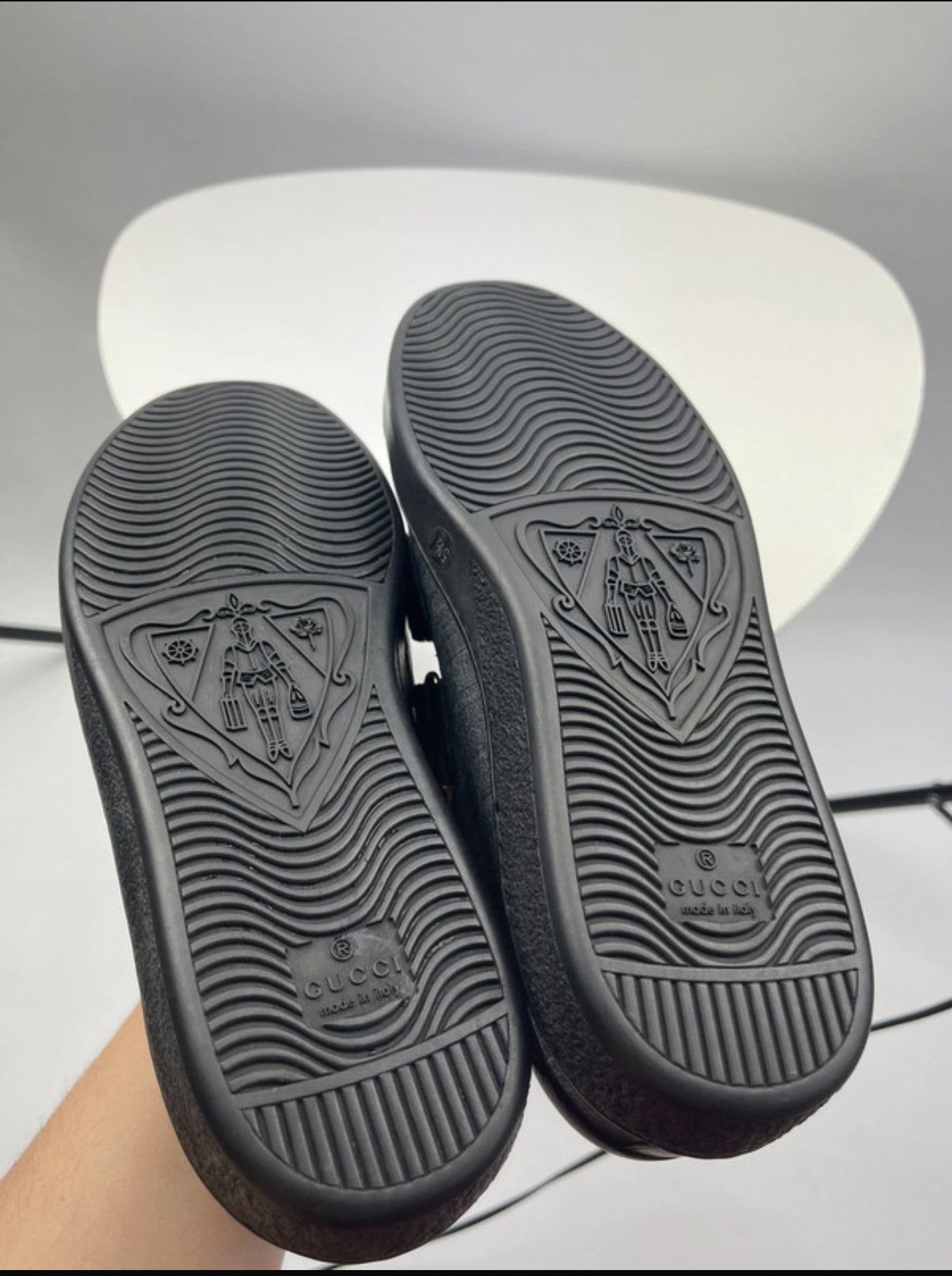 Gucci Gucci Supreme Canvas And Leather Double Velcro Ace Sneakers Size US 5 / EU 37 - 11 Thumbnail