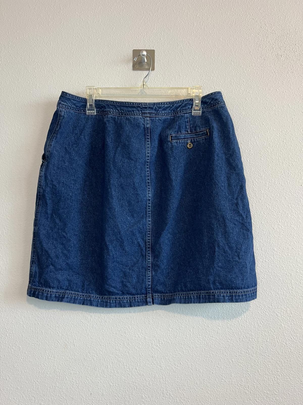Designer Cute Basic Blue Denim Jean Skirt with Pockets Size 42" / US 20 - 4 Thumbnail