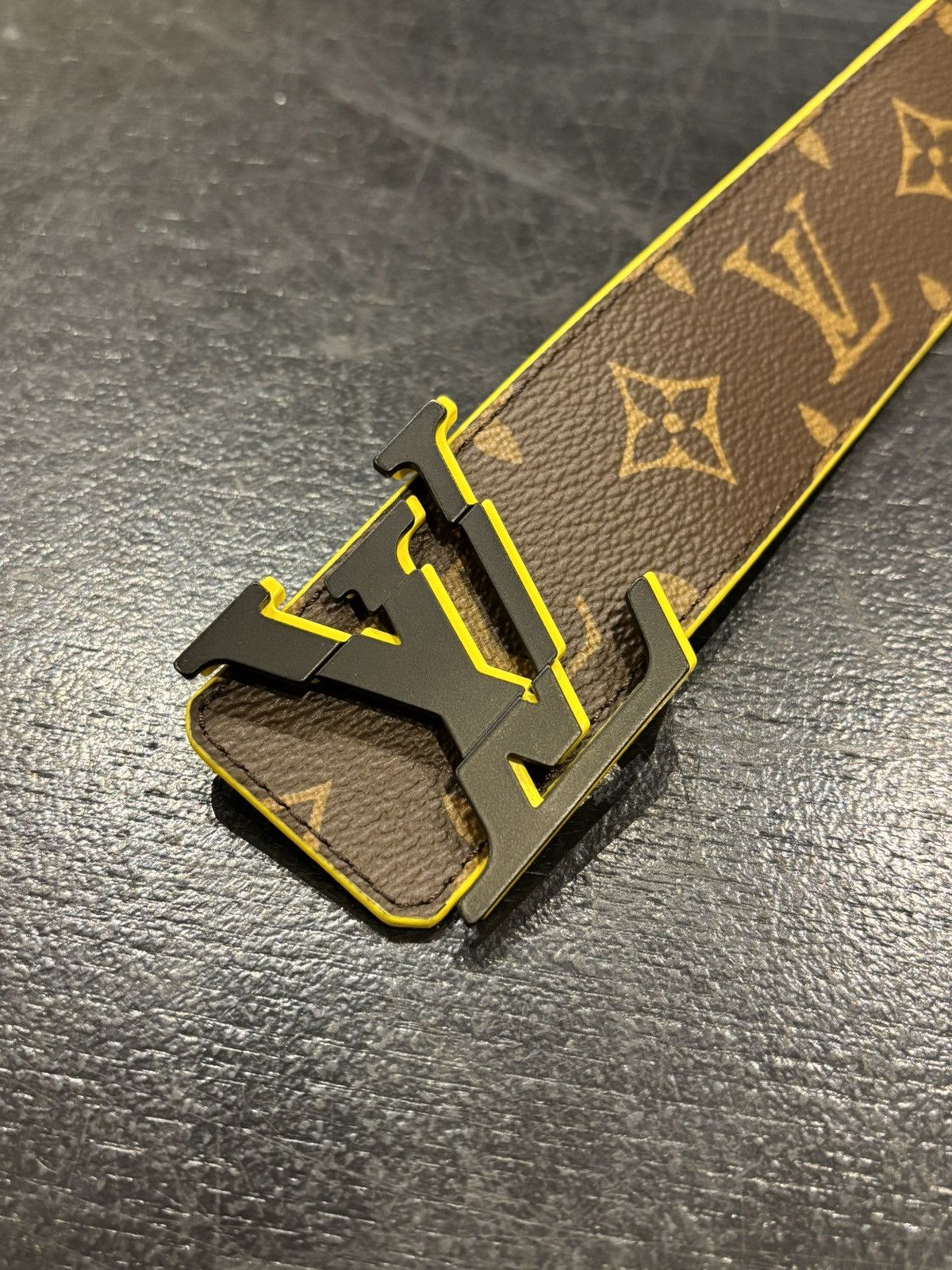 Louis Vuitton Louis Vuitton Pixel Monogram Belt | Grailed